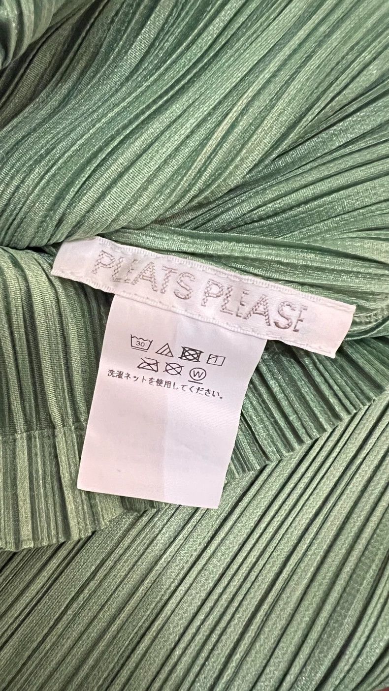Issey Miyake issey miyake size:3 Avocado top 2505-Nextarrow Size XXS / US 00 / IT 34 - 2 Thumbnail