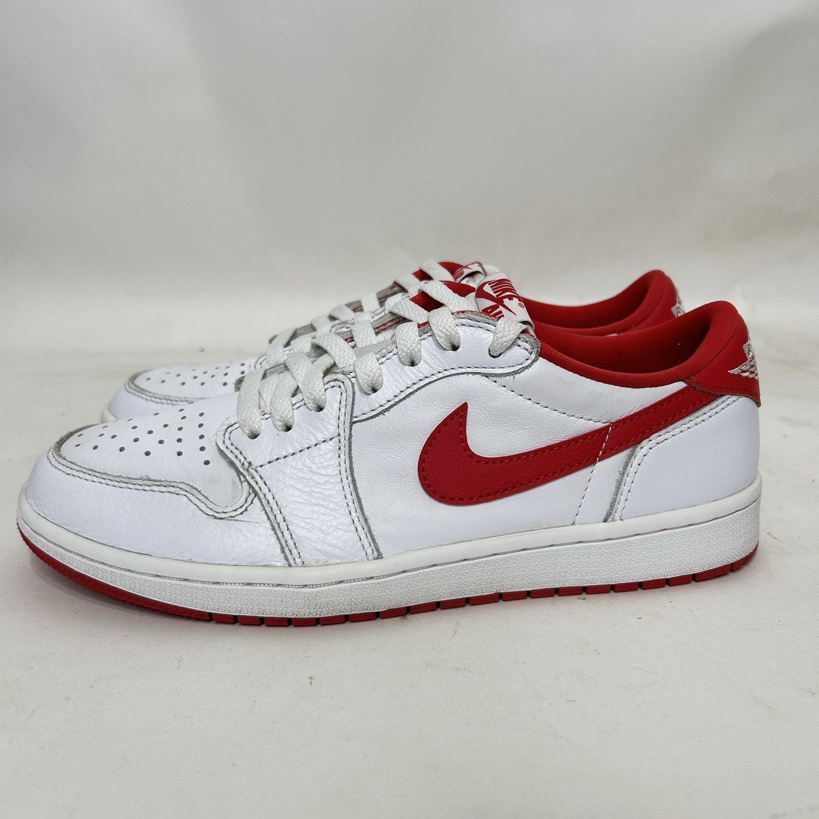 Jordan Brand Nike Air Jordan 1 Retro Low OG “University Red White” Size US 8.5 / EU 41-42 - 6 Thumbnail