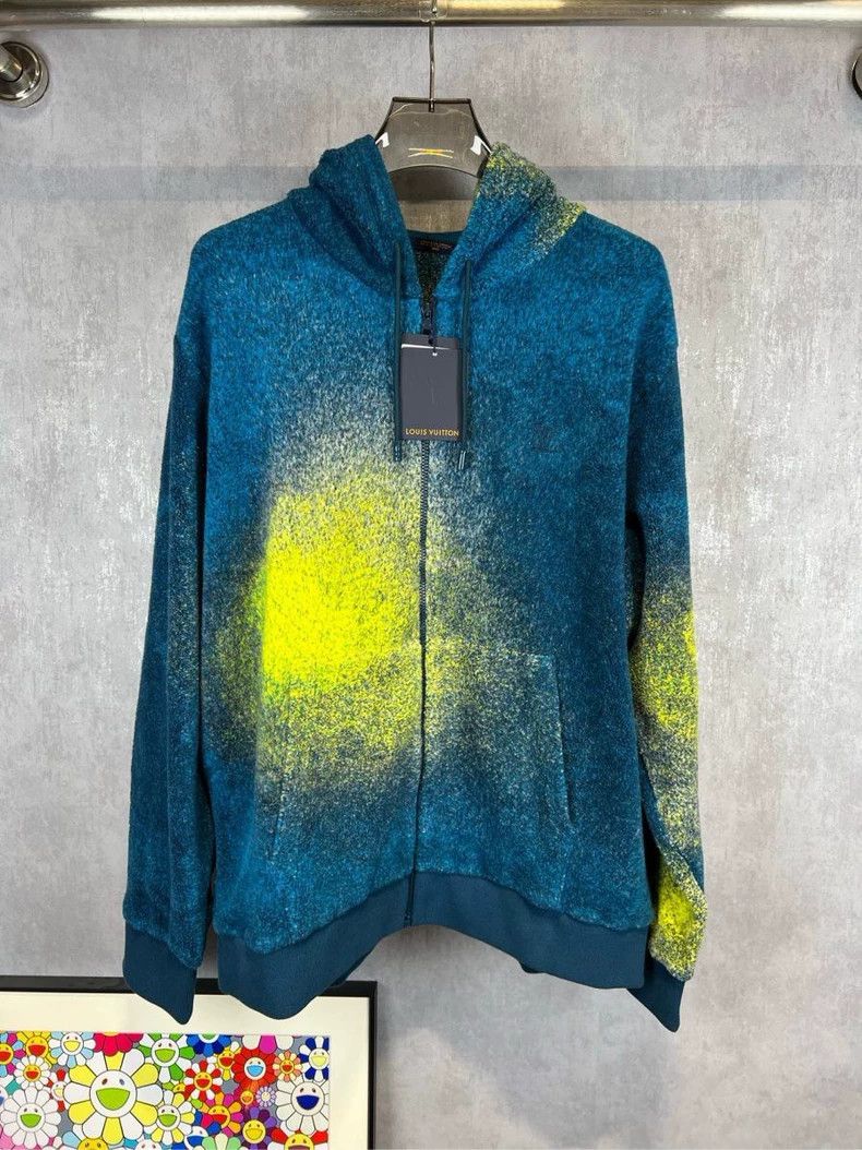 Louis Vuitton Louis Vuitton size 4l Tie-dyed gradient embroidered LOGO zi Size US M / EU 48-50 / 2 - 1 Thumbnail