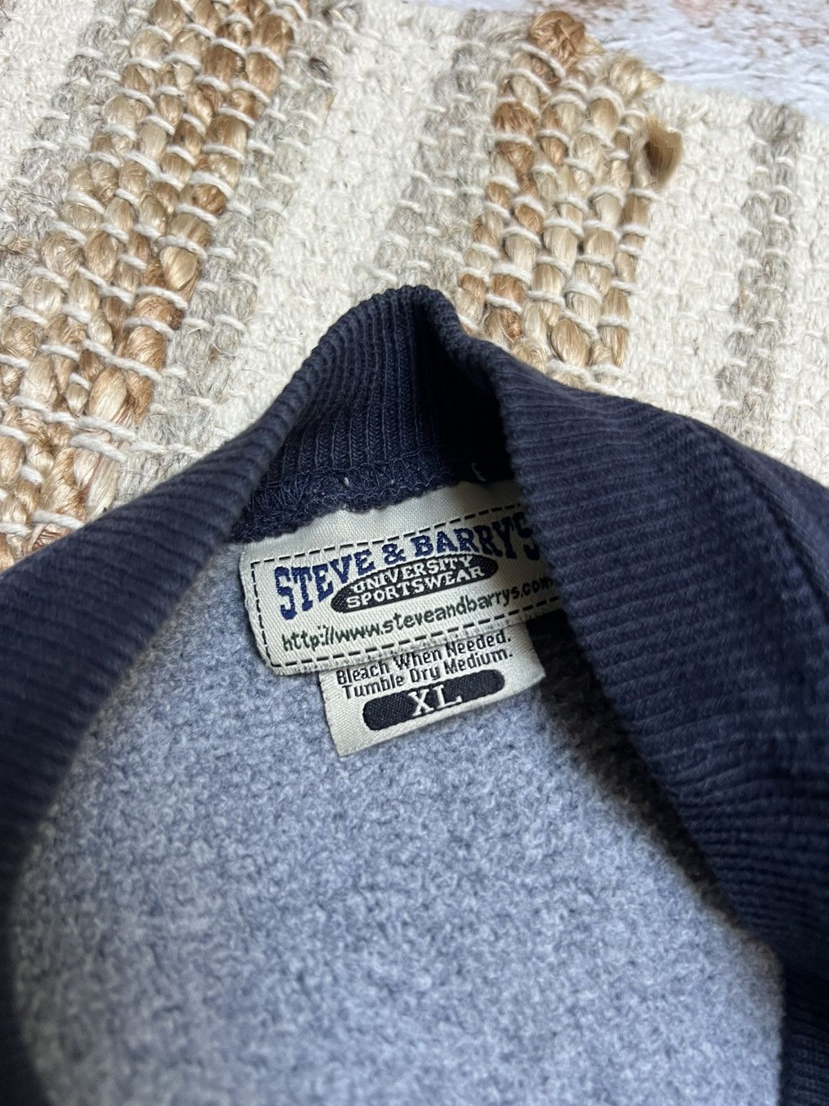 Vintage Steve and Barry’s Michigan vintage sweatshirt Size US XL / EU 56 / 4 - 5 Thumbnail