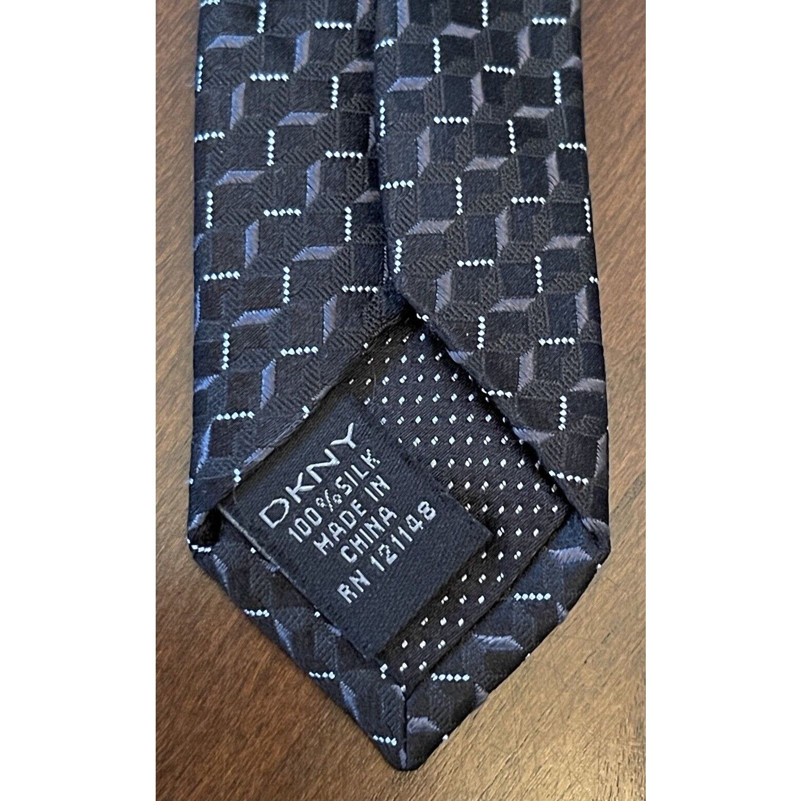 DKNY Dkny Black 100% Silk Men’s Neck Tie Made In China Size ONE SIZE - 7 Thumbnail