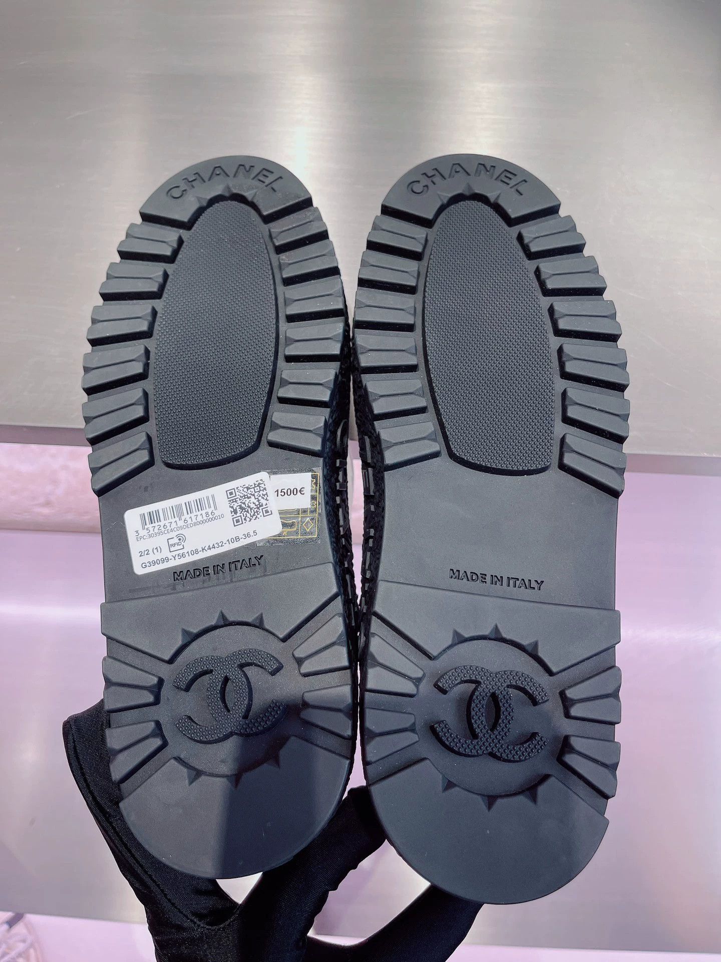 Chanel CHANEL New Black White Colorblock Short Boots 36.5 Size US 6 / IT 36 - 4 Thumbnail
