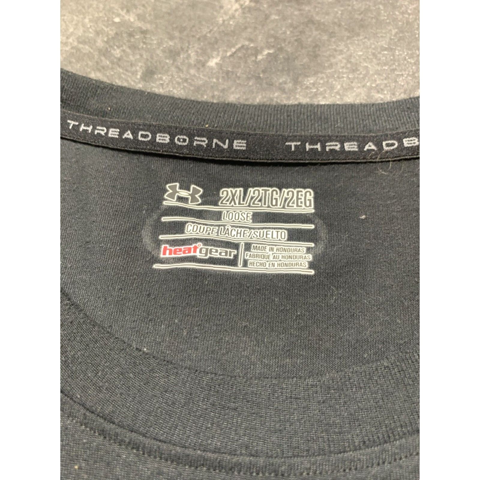 Under Armour VINTAGE Under Armour T-Shirt Men 2XL Crew Neck Short Sleeve Activewear Black Cross Training Gym Running Size US XXL / EU 58 / 5 - 4 Thumbnail