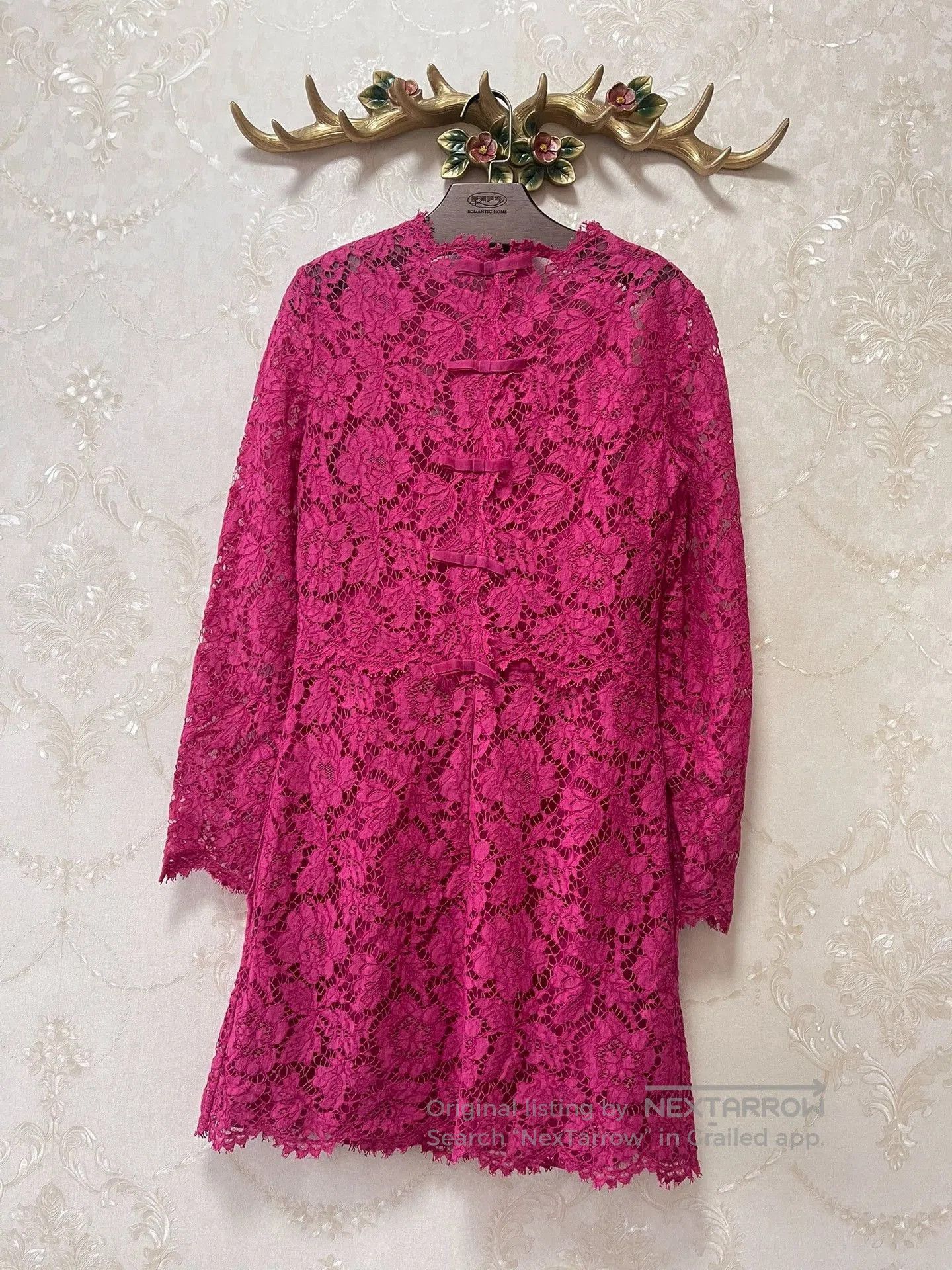 Valentino Valentino Classic Lace Dress. Size M / US 6-8 / IT 42-44 - 7 Thumbnail