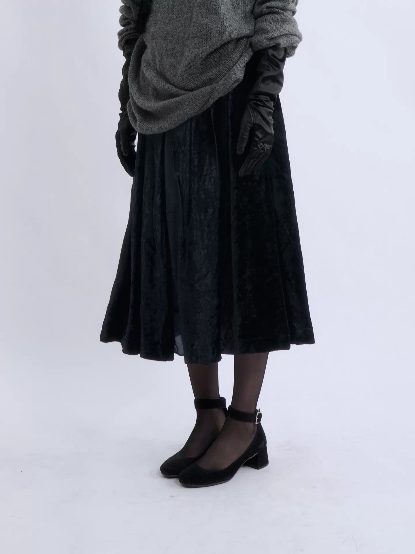 Comme des Garcons COMME des GARÇONS Double CDG Black Velvet Midi Skirt (S) Size 26" / US 2 / IT 38 - 2 Thumbnail