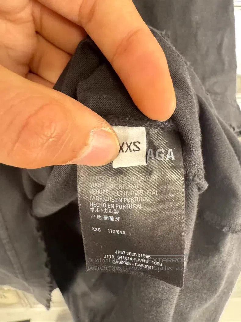 Balenciaga Balenciaga Madonna Short-Sleeve Size US XXS / EU 40 - 3 Thumbnail