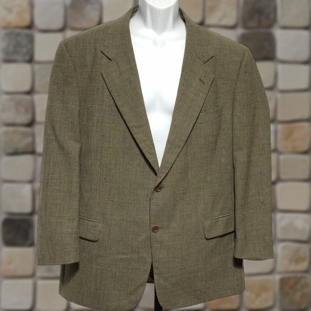 Valentino VINTAGE Valentino Blazer Jacket Men 46R Notch Lapel Wool Plaid 1980s 1990s Brown 80s 90s Designer City Classic Mens Blazer Size 46R - 1 Thumbnail