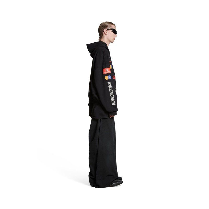 Balenciaga o1w1db10625 Top League Hoodie Oversized in Black Size US M / EU 48-50 / 2 - 4 Thumbnail