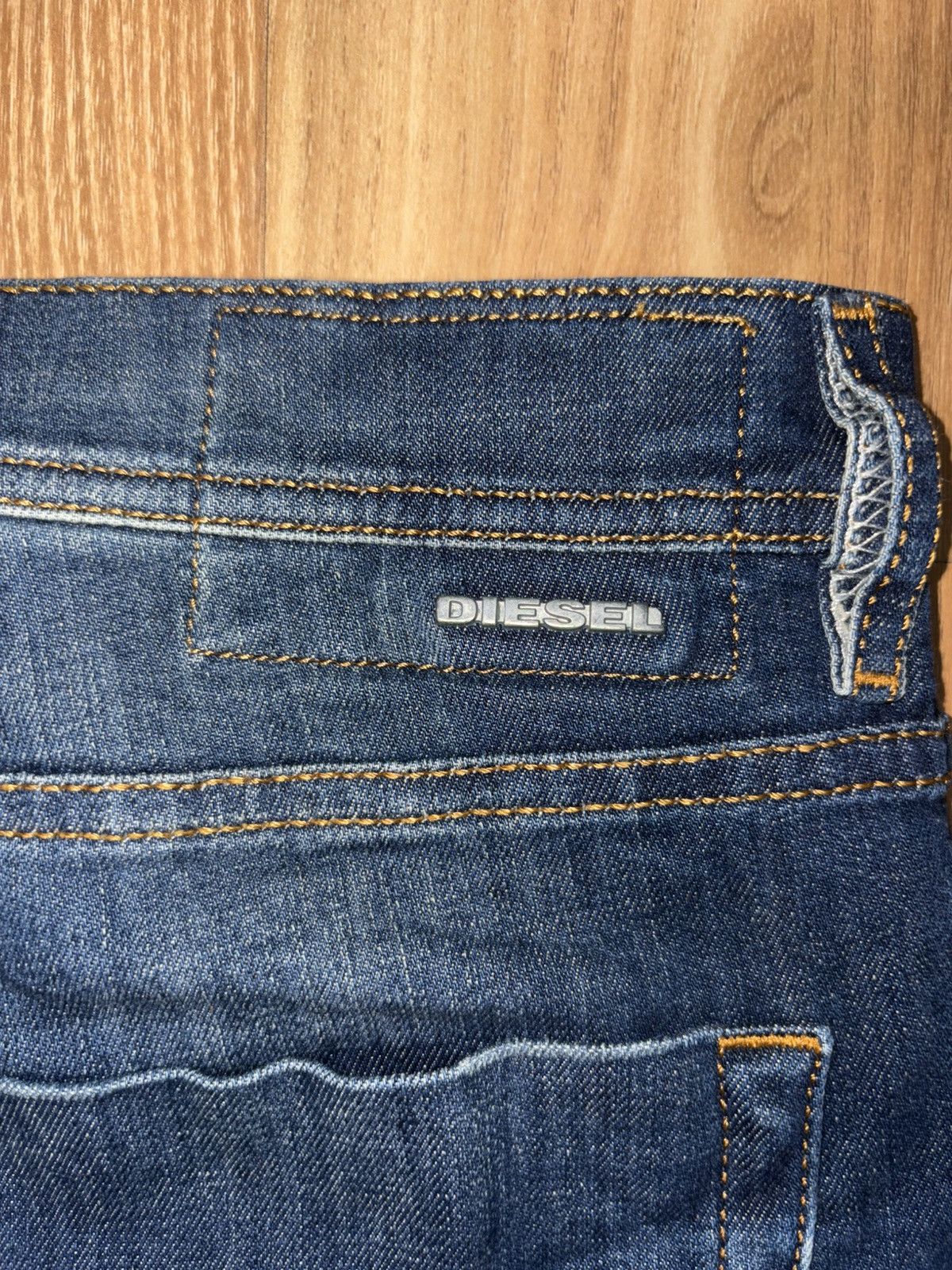 Diesel Diesel Tepphar 084TX Slim-Carrot Distressed Stretch Denim Size US 30 / EU 46 - 7 Thumbnail