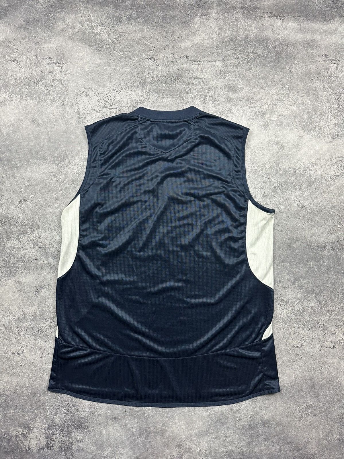 Umbro Vintage Y2K Umbro England Tank Top Soccer Jersey Mesh Size US XL / EU 56 / 4 - 11 Thumbnail