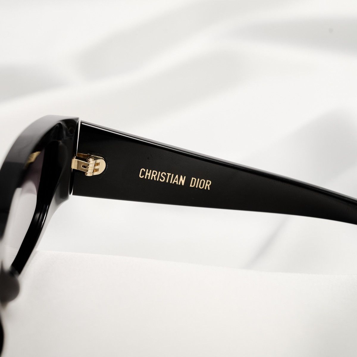 Dior DIOR GRAPHIQUE S1I 10A0 SUNGLASSES Size ONE SIZE - 4 Thumbnail