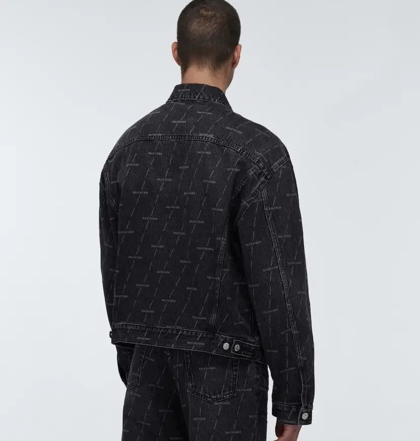 Balenciaga Balenciaga Oversized Stonewashed Logo Size US XL / EU 56 / 4 - 3 Thumbnail