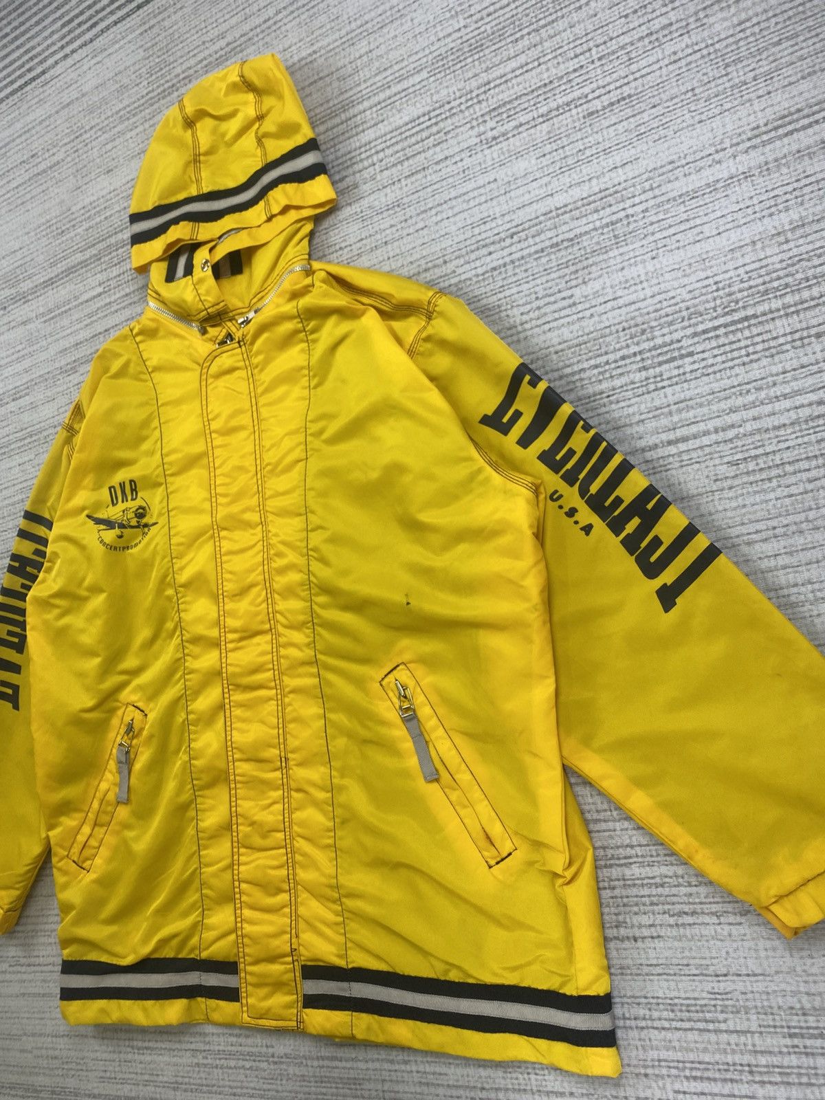 Everlast Vintage EVERLAST Big Spellout Yellow Jacket Size US XL / EU 56 / 4 - 5 Thumbnail