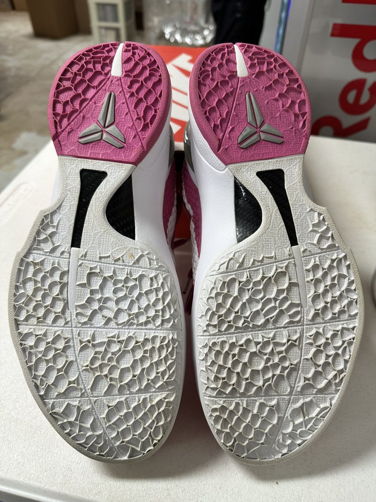 Nike Kobe 6 kay yow think pink Size US 11 / EU 44 - 7 Thumbnail