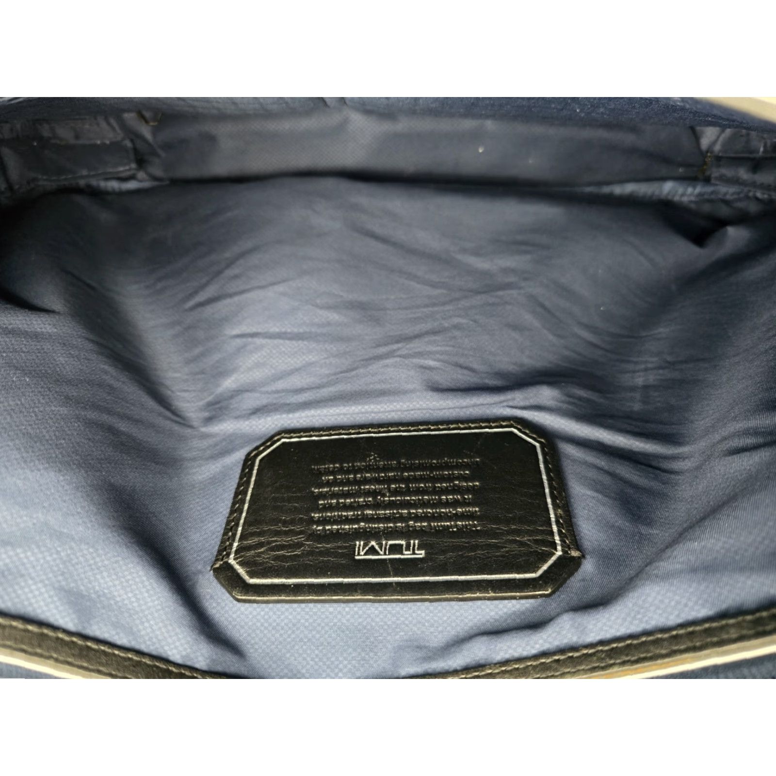 Tumi TUMI Arrive Briefcase Black Leather/Nylon Sawyer 16" x 12" x 5" Men Adult 16" Black Briefcase Mens - 255002D2 Size ONE SIZE - 5 Thumbnail