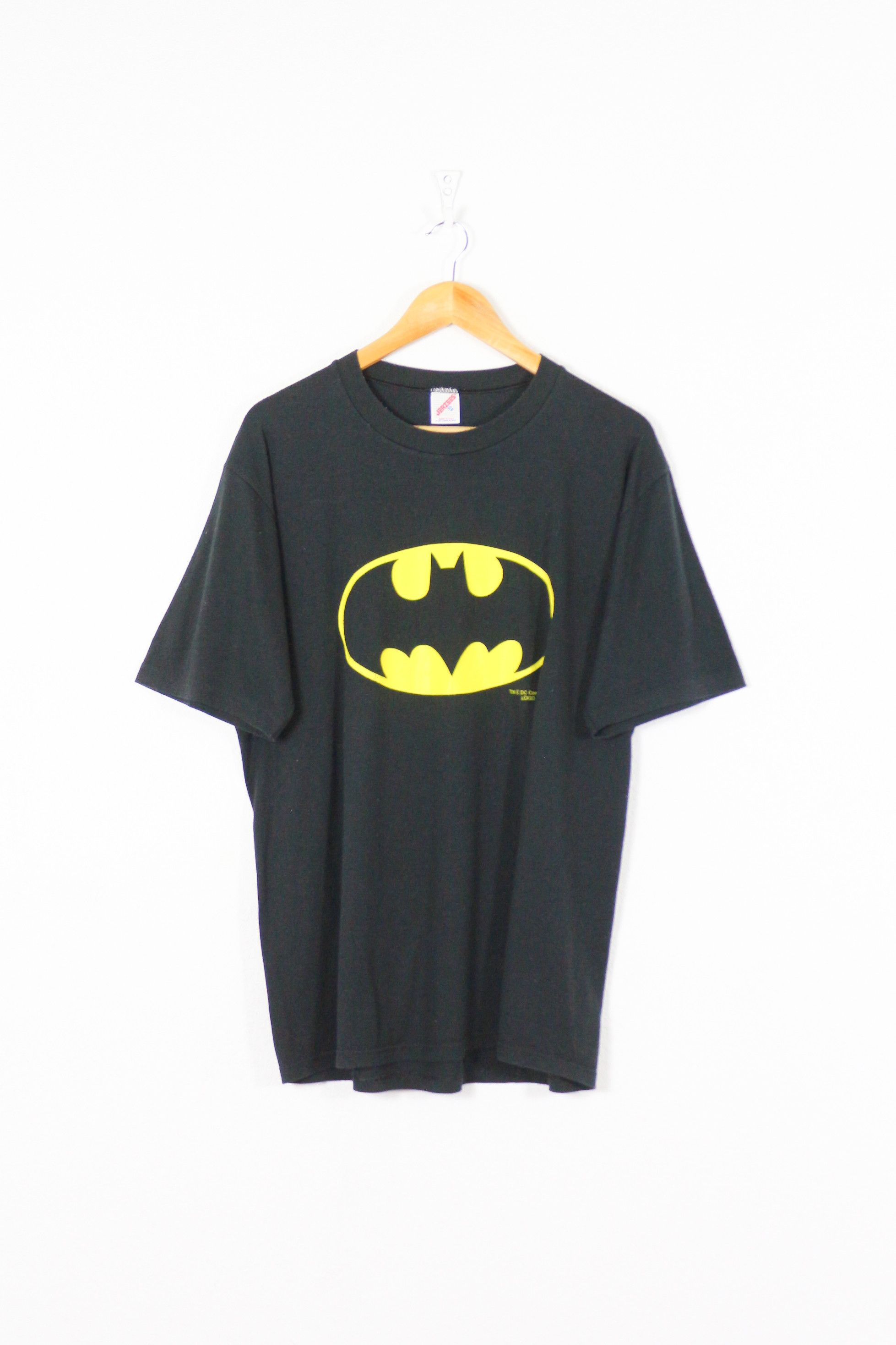 DC Comics Vintage Batman Movie DC Comics Logo 1989 Tee T-shirt 80s Size US S / EU 44-46 / 1 - 1 Thumbnail