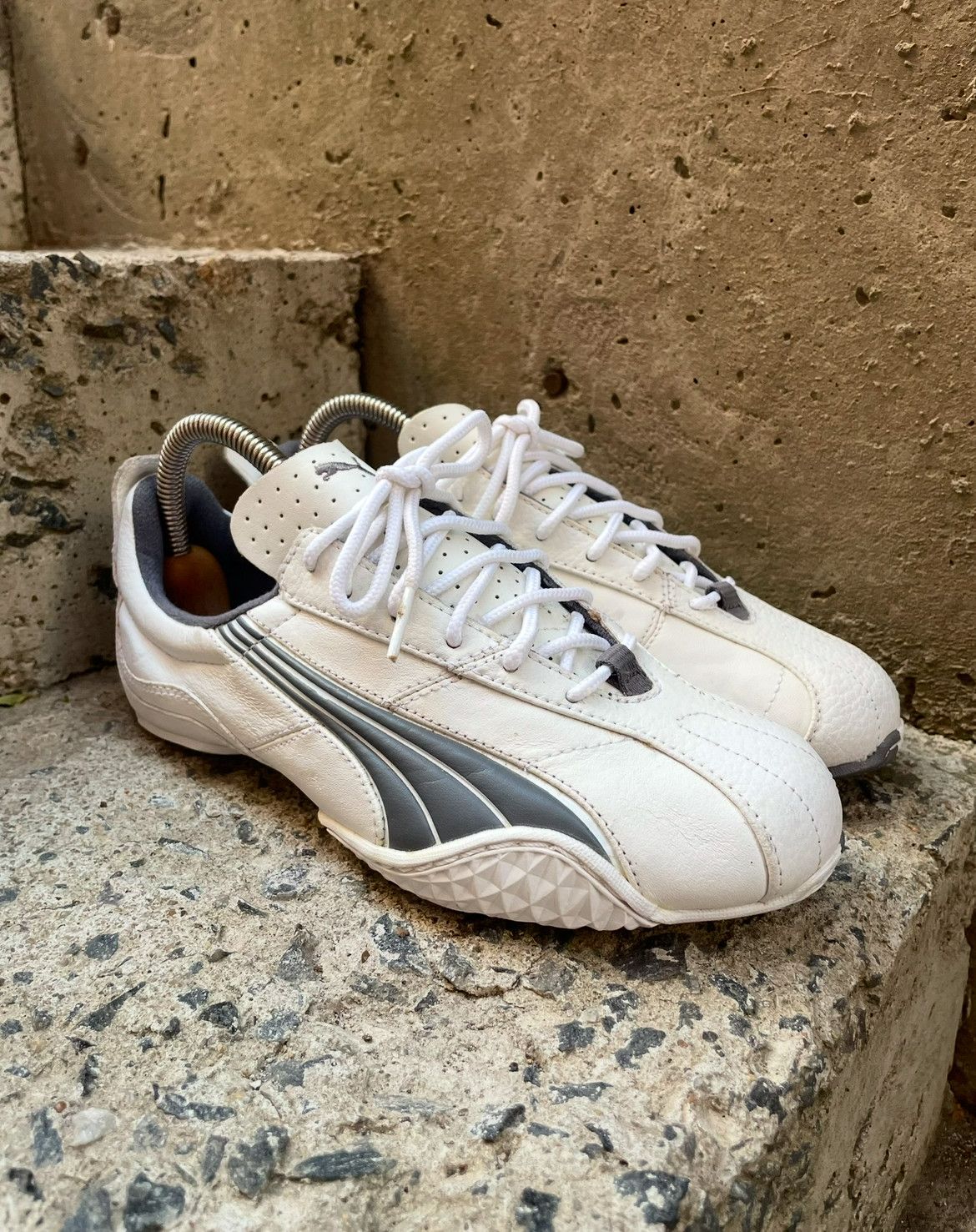 Puma × Vintage Rare Puma Y2K Japan style white Snekers Size US 6 / EU 39 - 2 Thumbnail