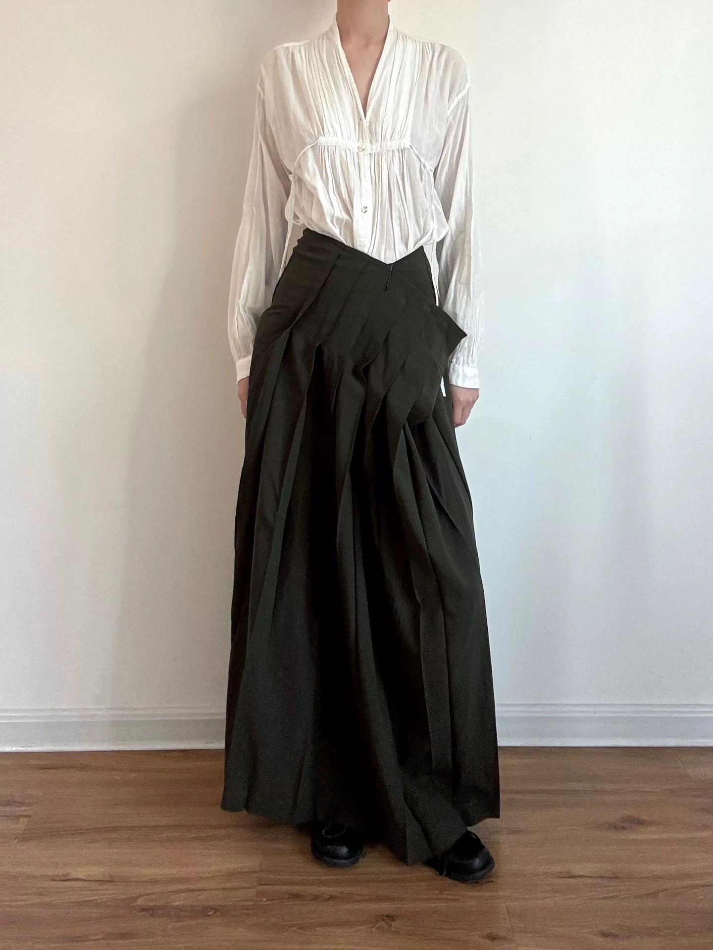Y's Y's Yohji Yamamoto Pleated Skirt Size 26" / US 2 / IT 38 - 1 Thumbnail