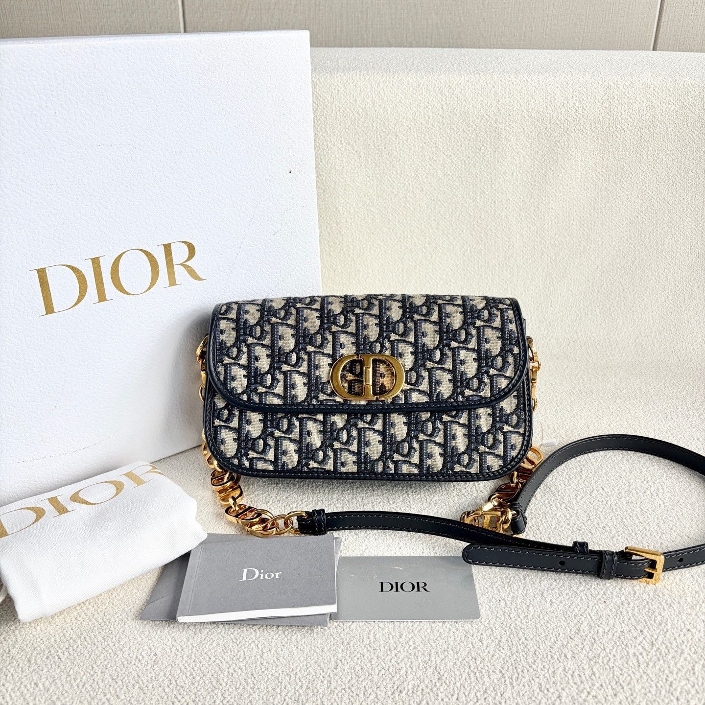 Dior Pre-loved Bag Very good condition Size ONE SIZE - 1 Thumbnail