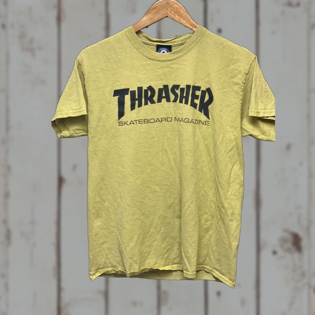 Thrasher Thrasher Logo Graphic T-Shirt Men M Yellow Short Sleeve Crew Neck Regular Fit Vintage No Size US M / EU 48-50 / 2 - 1 Thumbnail