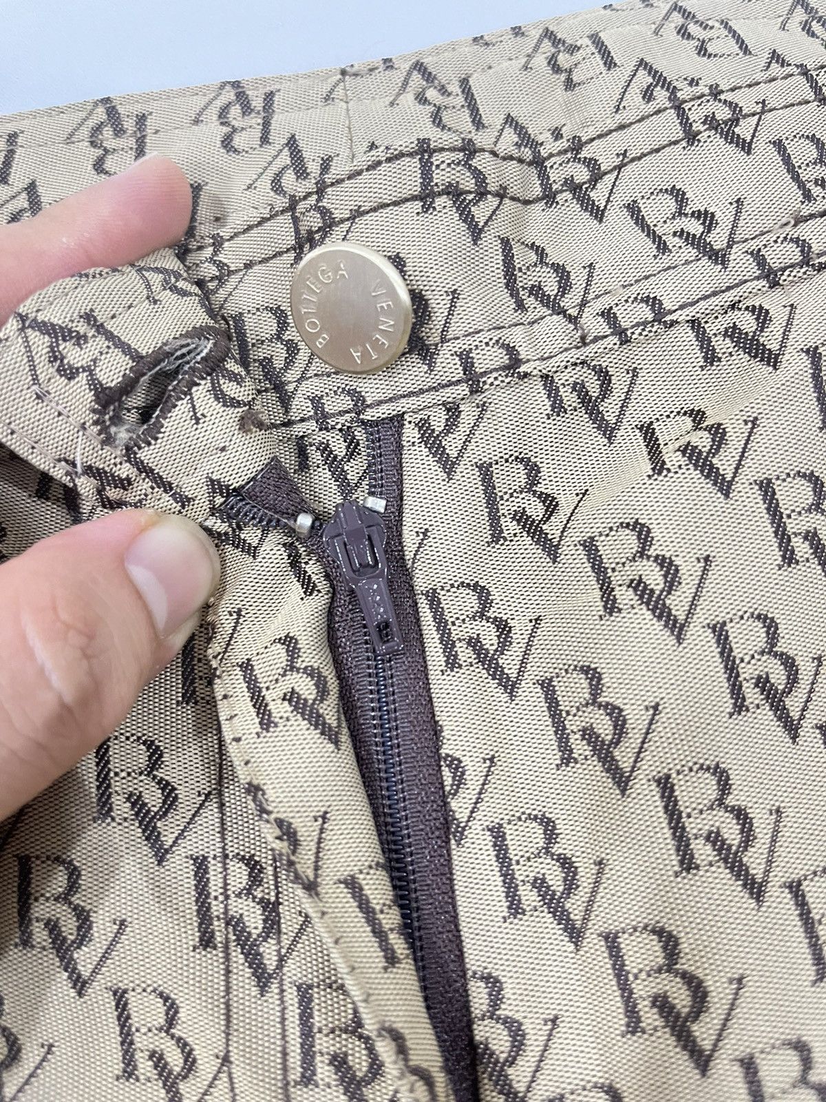 Bottega Veneta Bottega Veneta Logo Monogram Trousers Size 29" - 10 Thumbnail