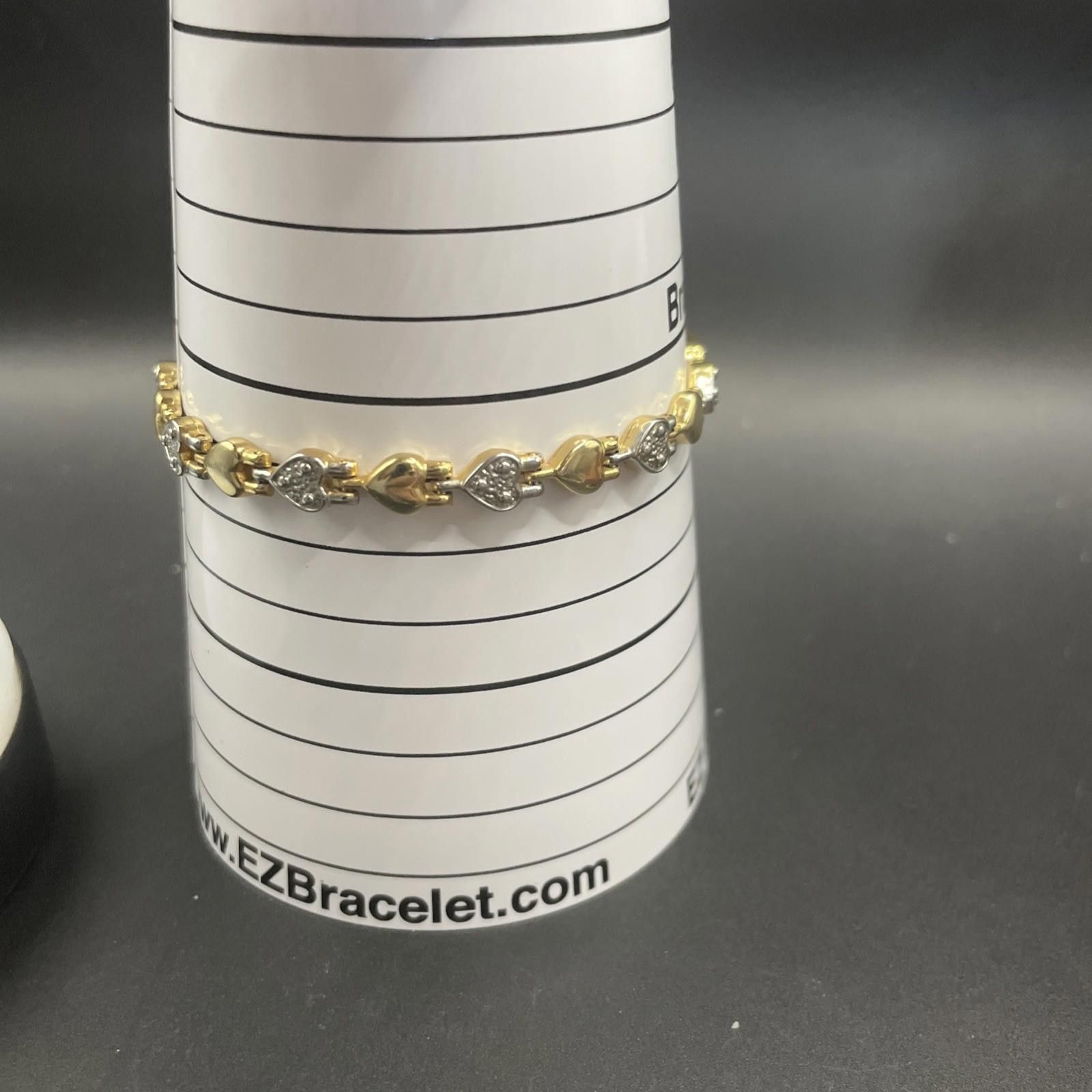 Unknown London Unmarked Gold & Silver Tone Heart Bracelet 6mm 7 1/4 Inches Size ONE SIZE - 6 Thumbnail