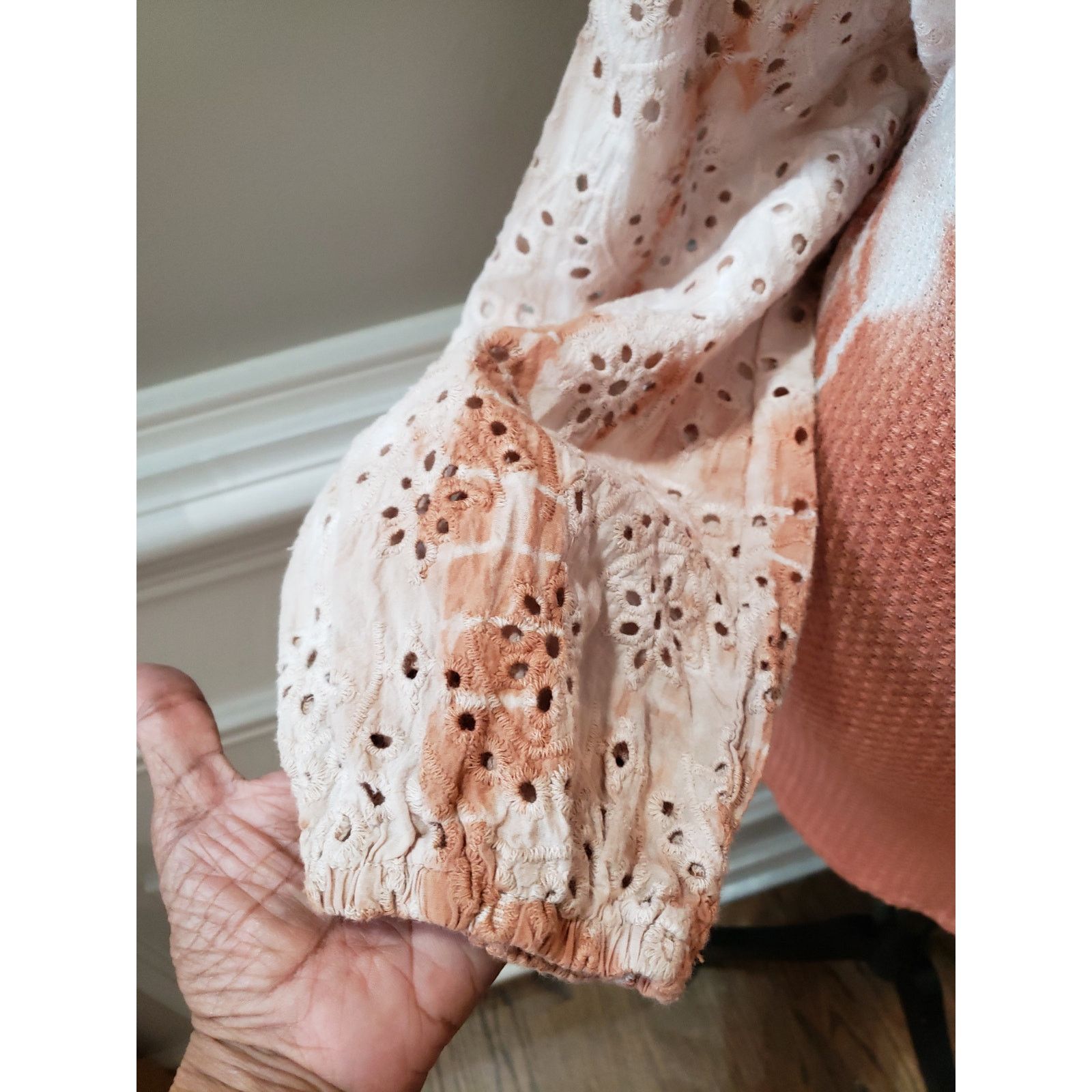 The Unbranded Brand Chrysanthemum Top Women Small Peach Waffle Knit Eyelet Size S / US 4 / IT 40 - 6 Thumbnail