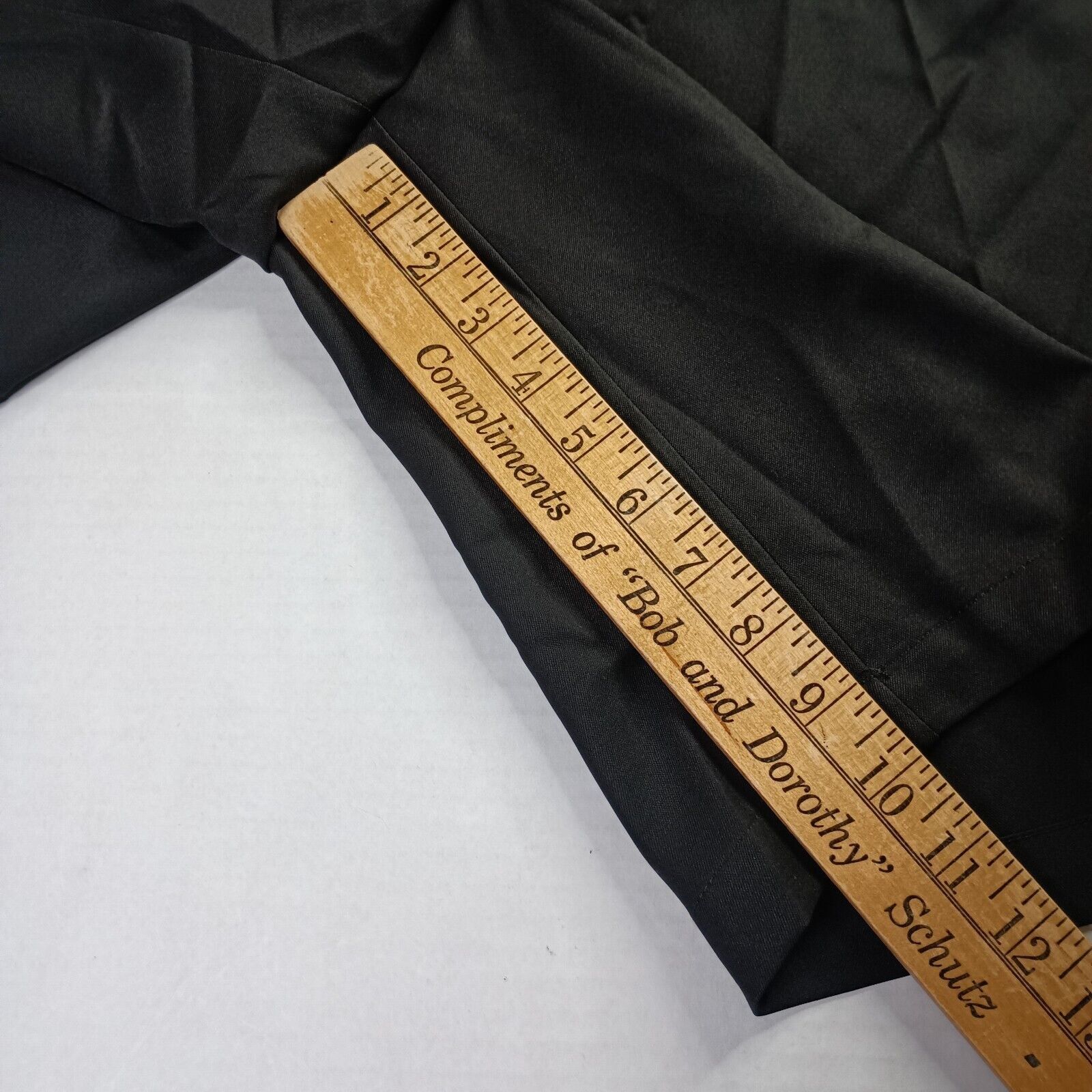Haggar Haggar Men's Classic Fit Stretch 10" Shorts 46W Black Size US 44 / EU 60 - 3 Thumbnail