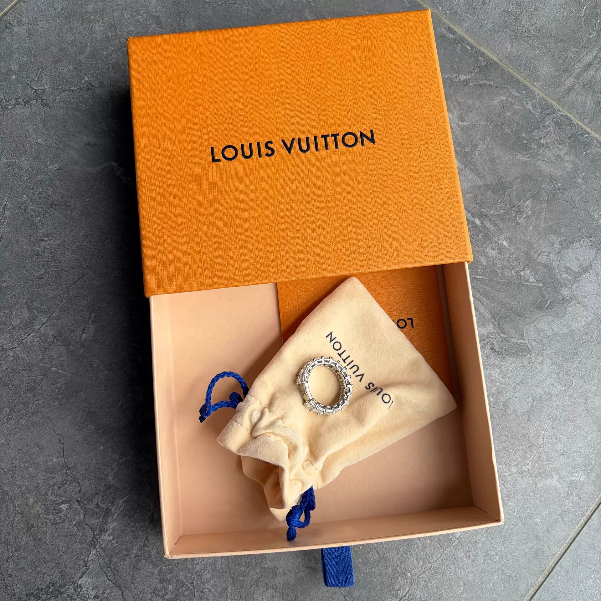 Louis Vuitton LOUIS VUITTON Zircon Silver M Unisex Ring Size ONE SIZE - 6 Thumbnail