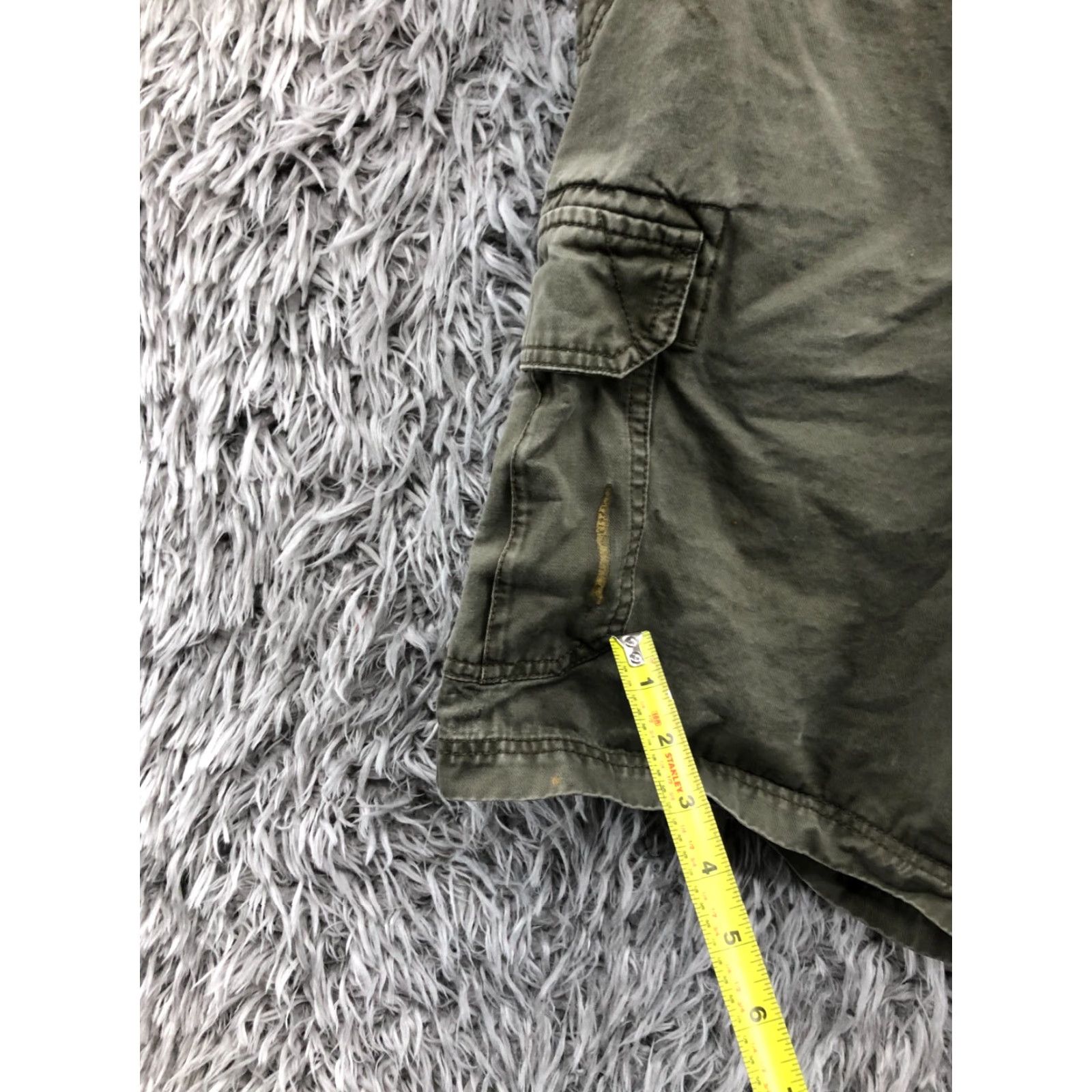 Vintage Gander Mountain Guide Series Cargo Shorts Mens Size 40 Mid Rise Green FLAW Size US 40 / EU 56 - 4 Thumbnail