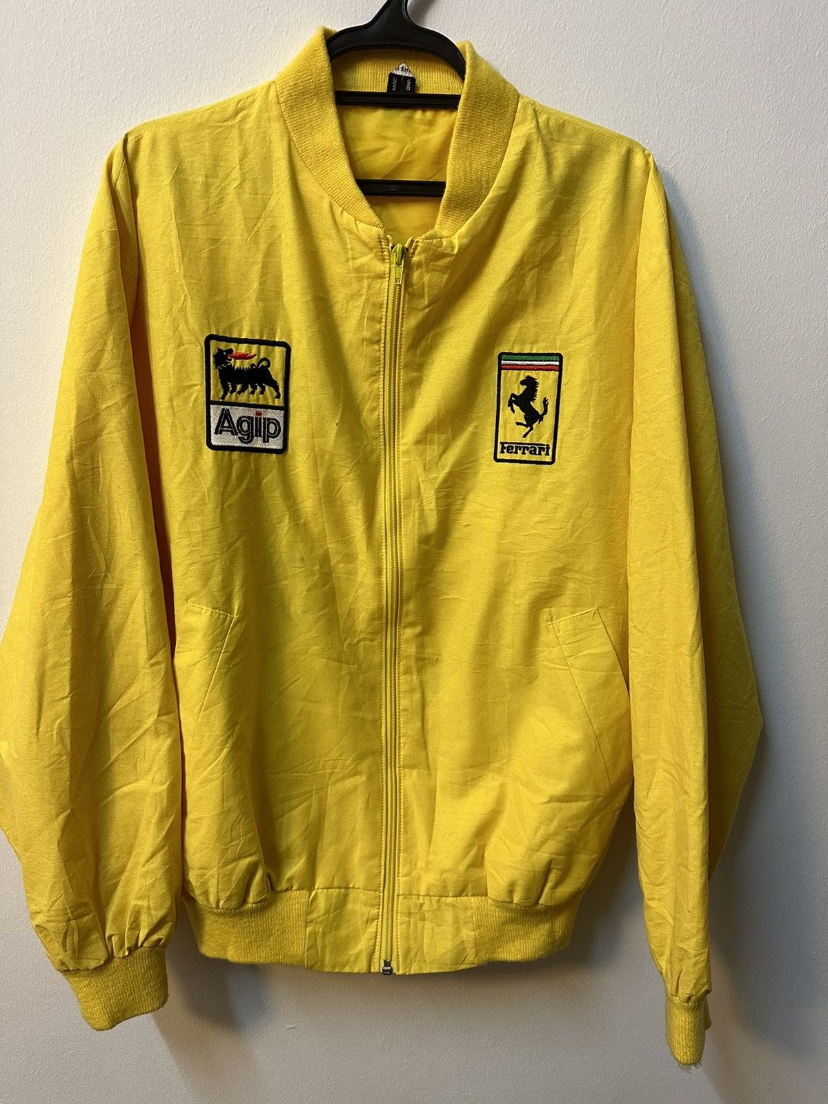 🌟GOLD🌟 VINTAGE FERRARI AGIP