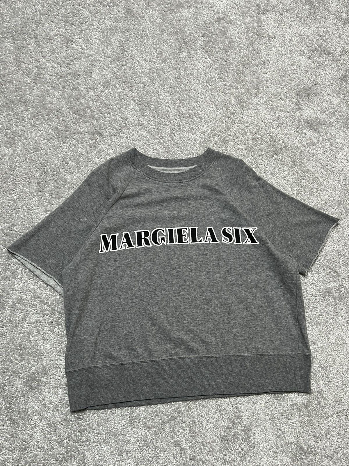 Maison Margiela Maison Margiela Six Cropped Sweatshirt Size XS Size US XS / EU 42 / 0 - 3 Thumbnail