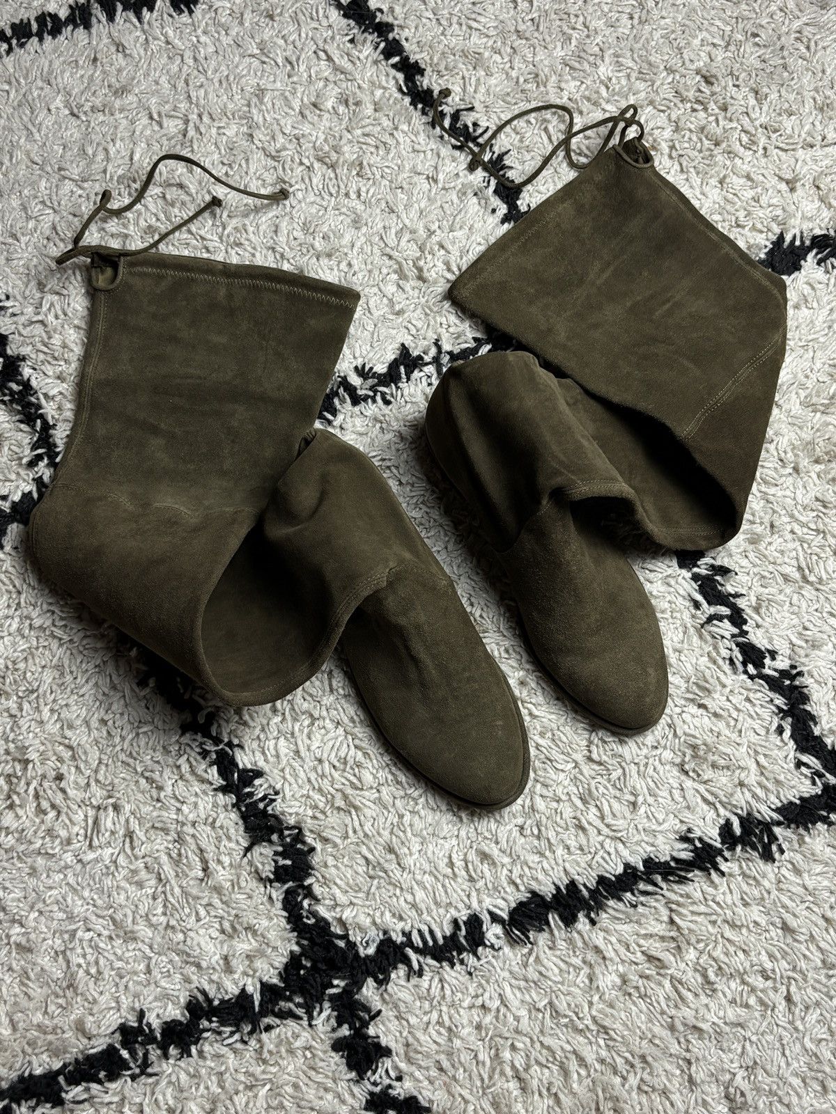 Stuart Weitzman Stuart Weitzman Lowland Suede Designer Dark Green Boots Size US 9 / IT 39 - 6 Thumbnail