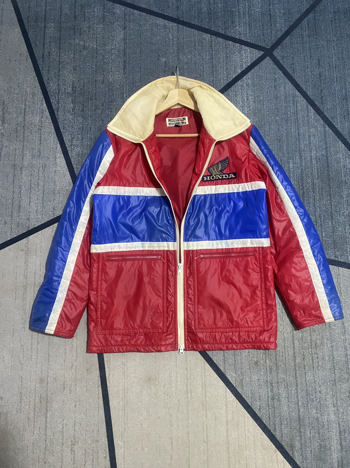 Honda × Japanese Brand × Vintage Vintage 70s Honda Jacket Fullzipper Embroidery Biglogo Large Size US L / EU 52-54 / 3 - 1 Thumbnail