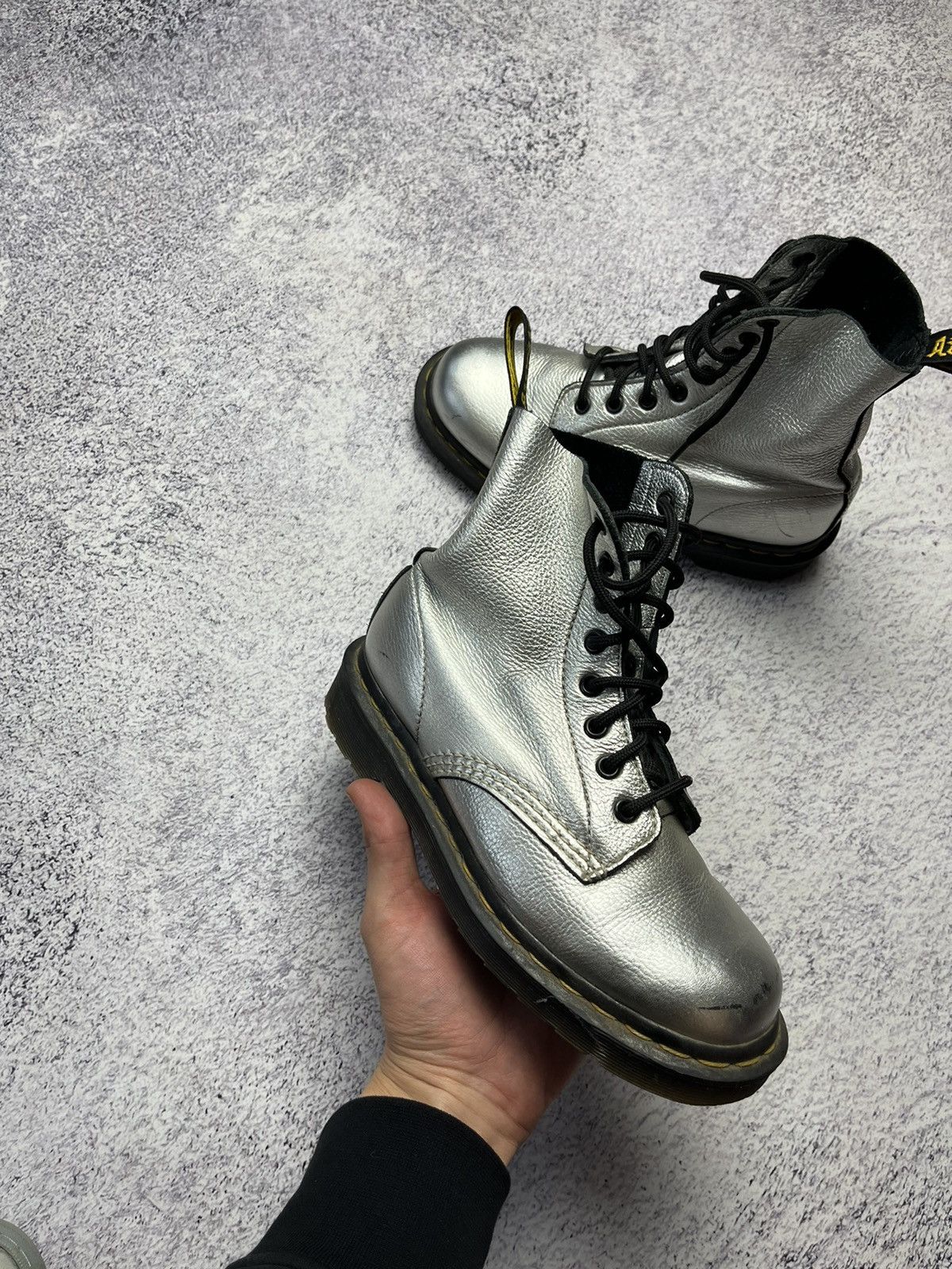 Dr. Martens Vintage Dr. Martens Boots England Sz UK 6 Size US 6 / EU 39 - 4 Thumbnail