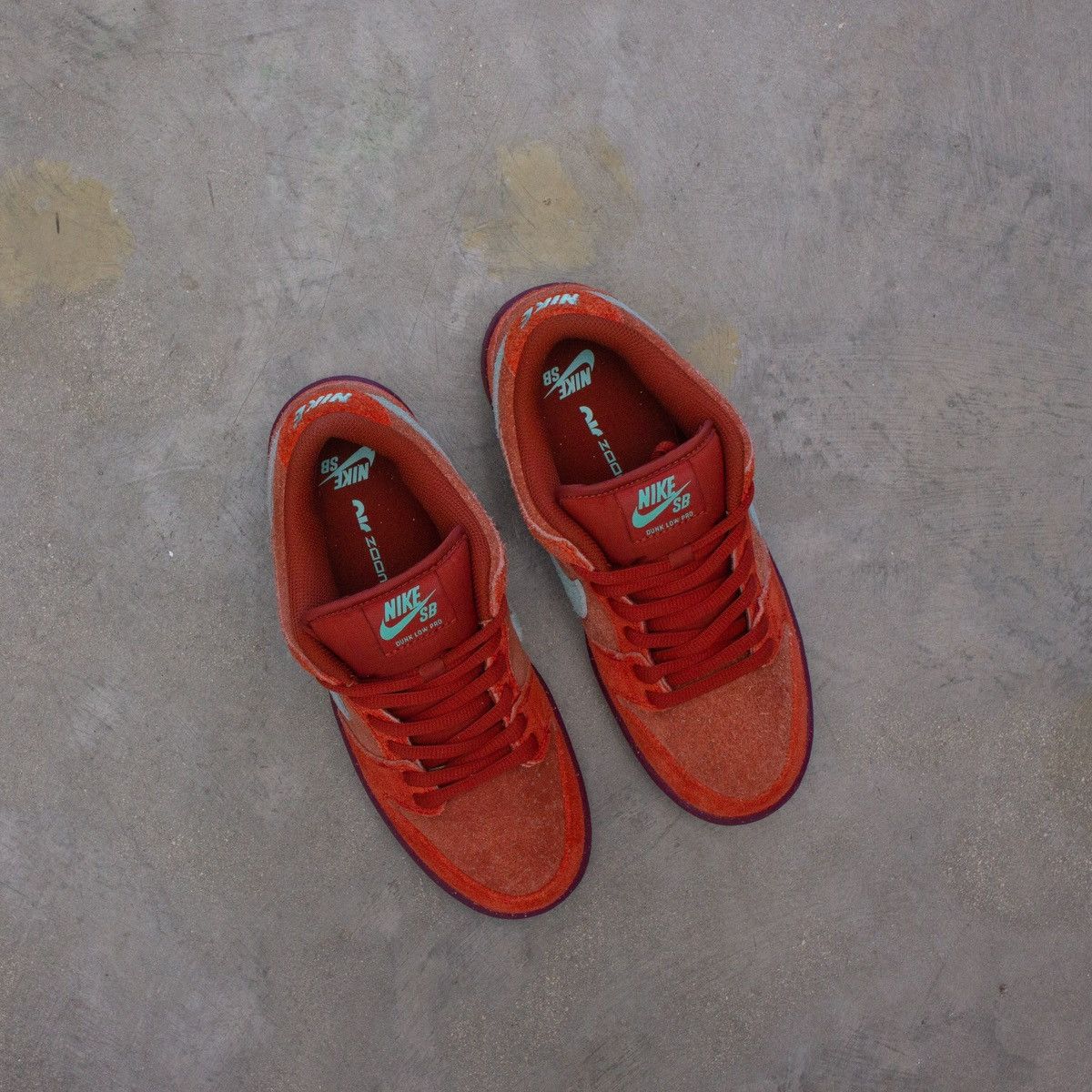 Nike Nike Dunk Low SB 'Mystic Red' - DV5429 601 Size Size US 7.5 / IT 37.5 - 4 Thumbnail