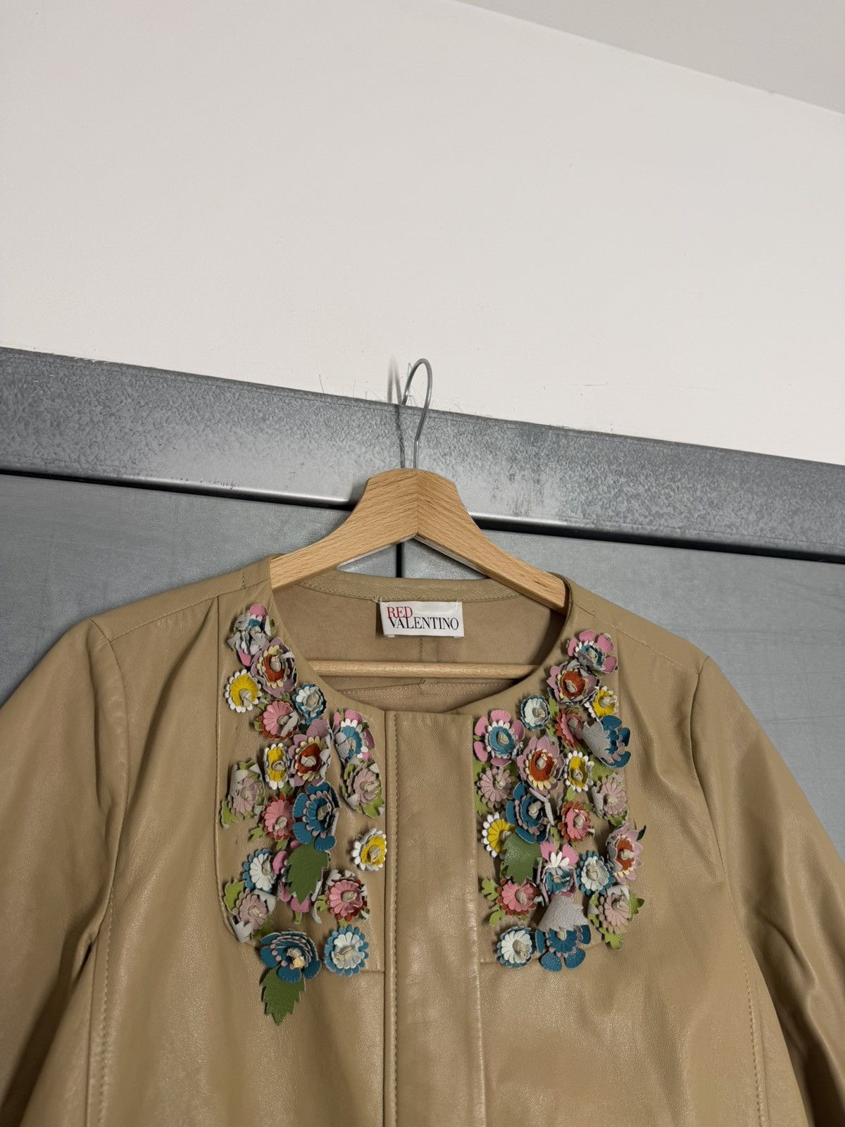 RED Valentino Red Valentino Leather Floral Abstract Jacket Size S / US 4 / IT 40 - 3 Thumbnail