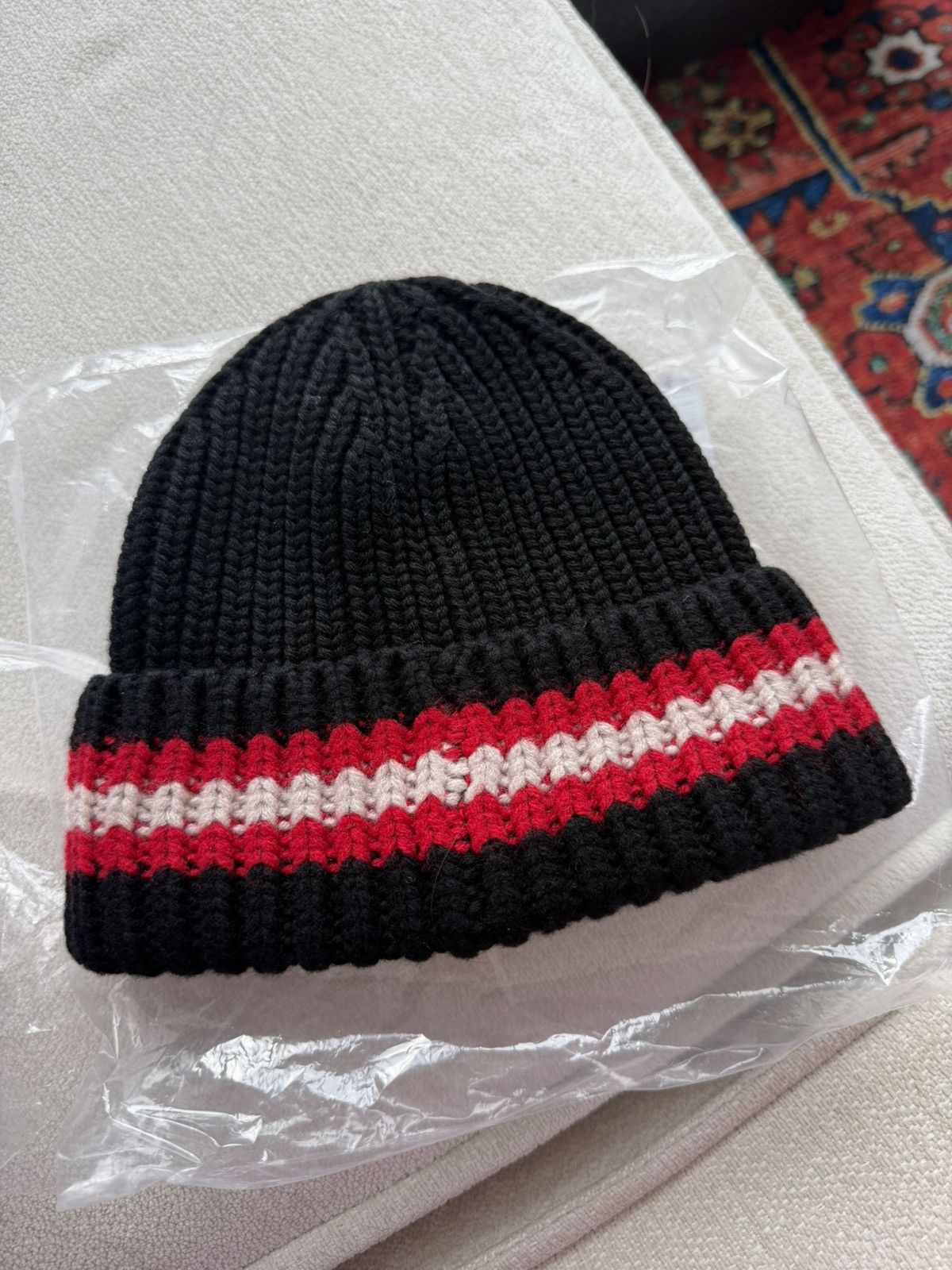 Bare Knuckles Bare Knuckles Beanie Black Red Stripe OS Size ONE SIZE - 1 Thumbnail