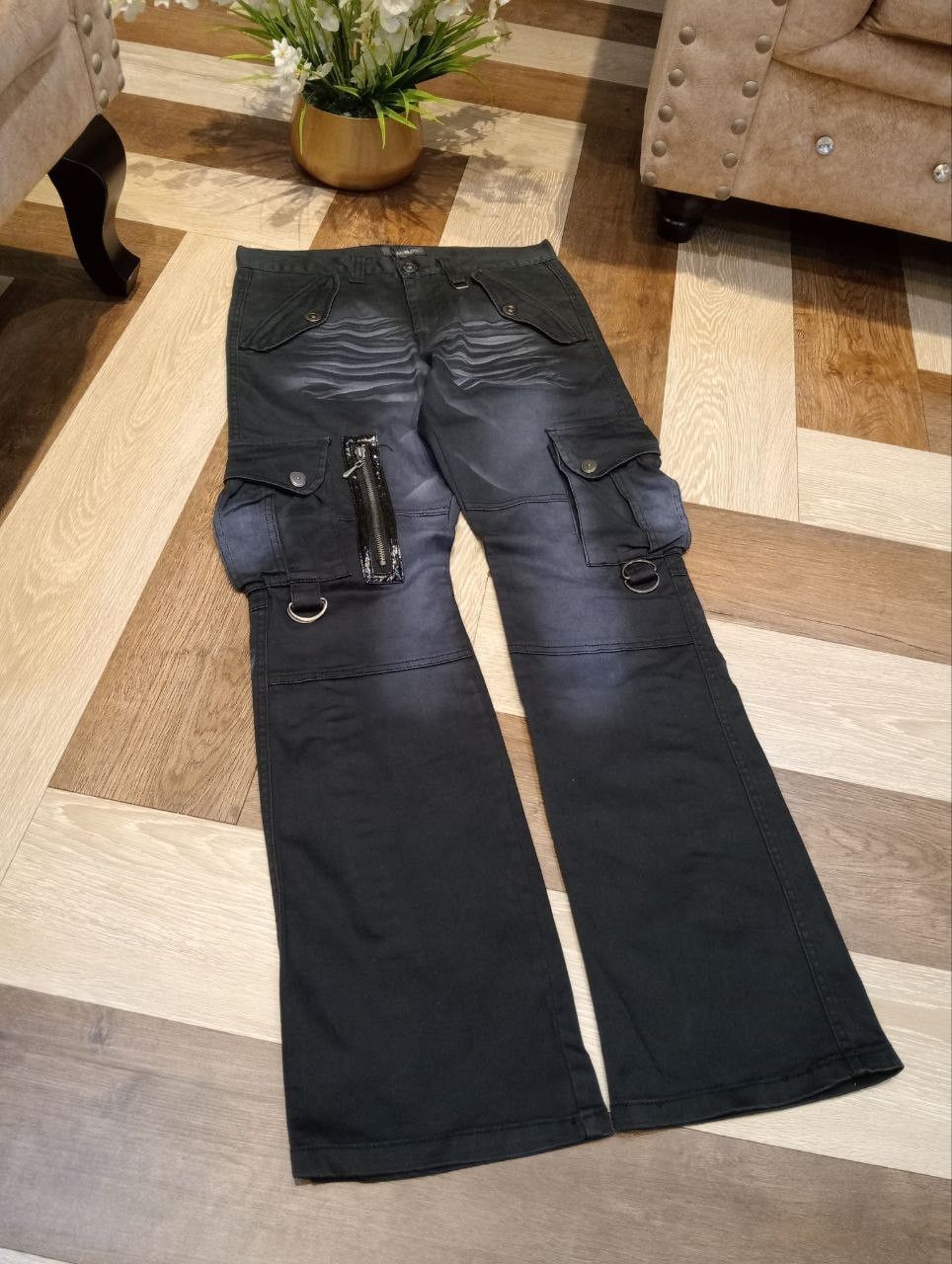 LOWBOX JAPANESE LOWBOX WASHED BLACK FLARED CARGO PANTS Size US 32 / EU 48 - 3 Thumbnail