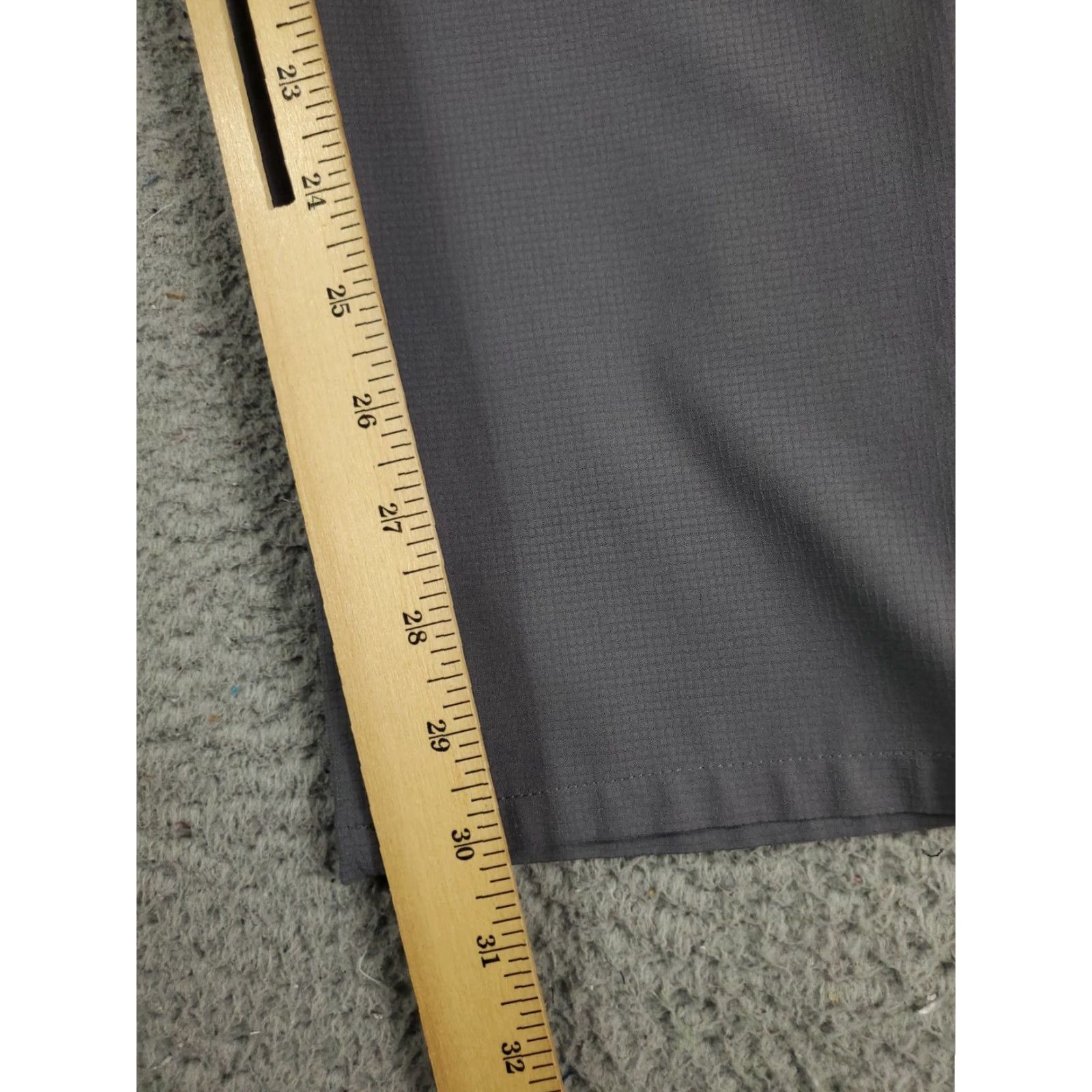 TravisMathew Travis Mathew Pants Mens 30x30 Gray Chino Flat Front Straight Fit Casual, Business, Formal, Travel, Wedding, Workwear Mens Regular 30 Gray Pants Size US 30 / EU 46 - 5 Thumbnail