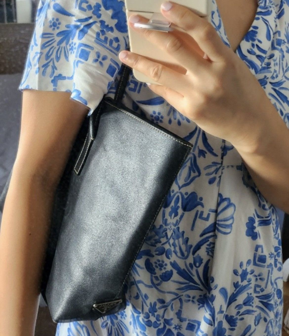 Prada Authentic PRADA Shoulder Leather Bag Size ONE SIZE - 10 Thumbnail