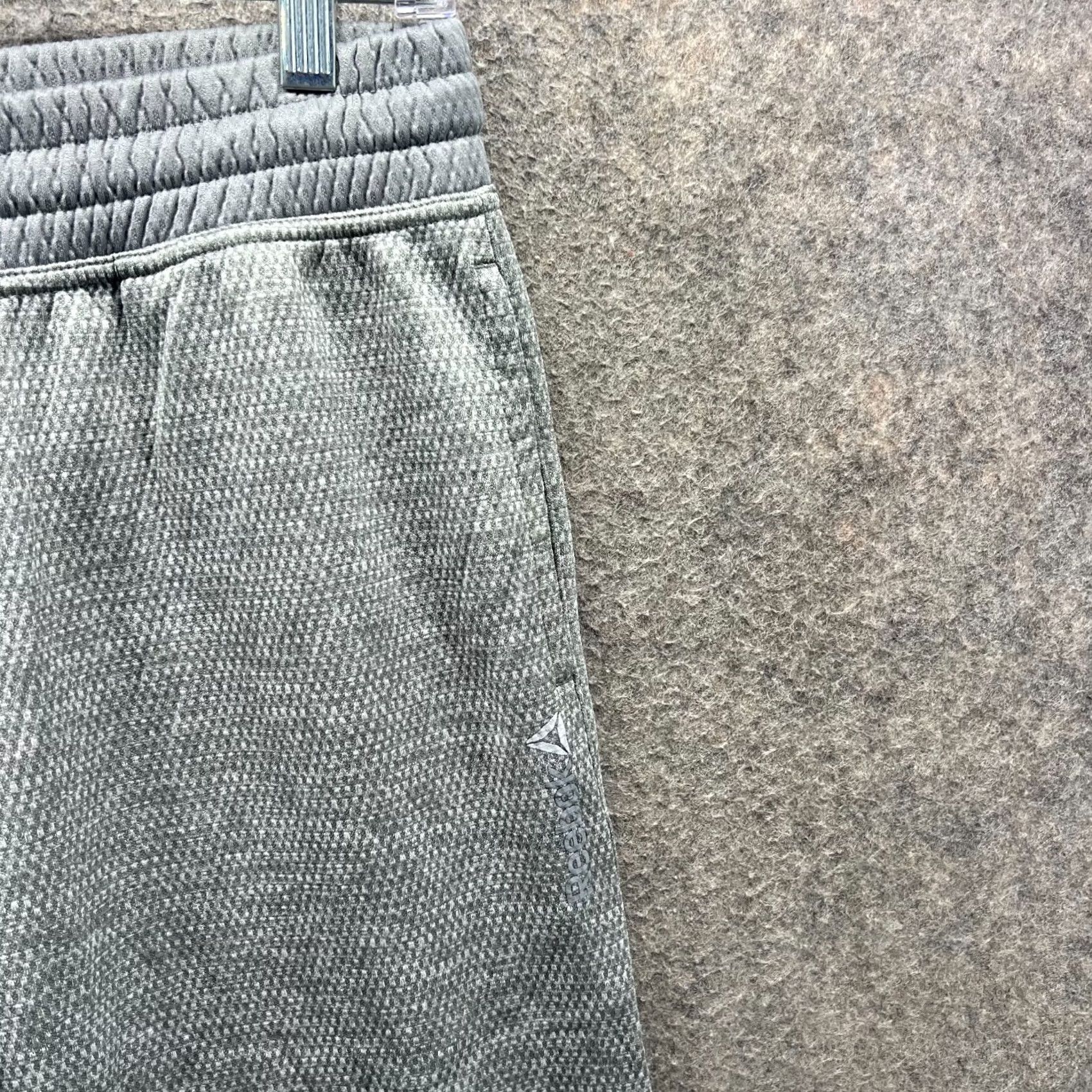 Reebok Reebok Sweatpants Mens Small Gray Fleece Elastic Waist Cotton Drawstring Knit Size US 29 - 7 Thumbnail