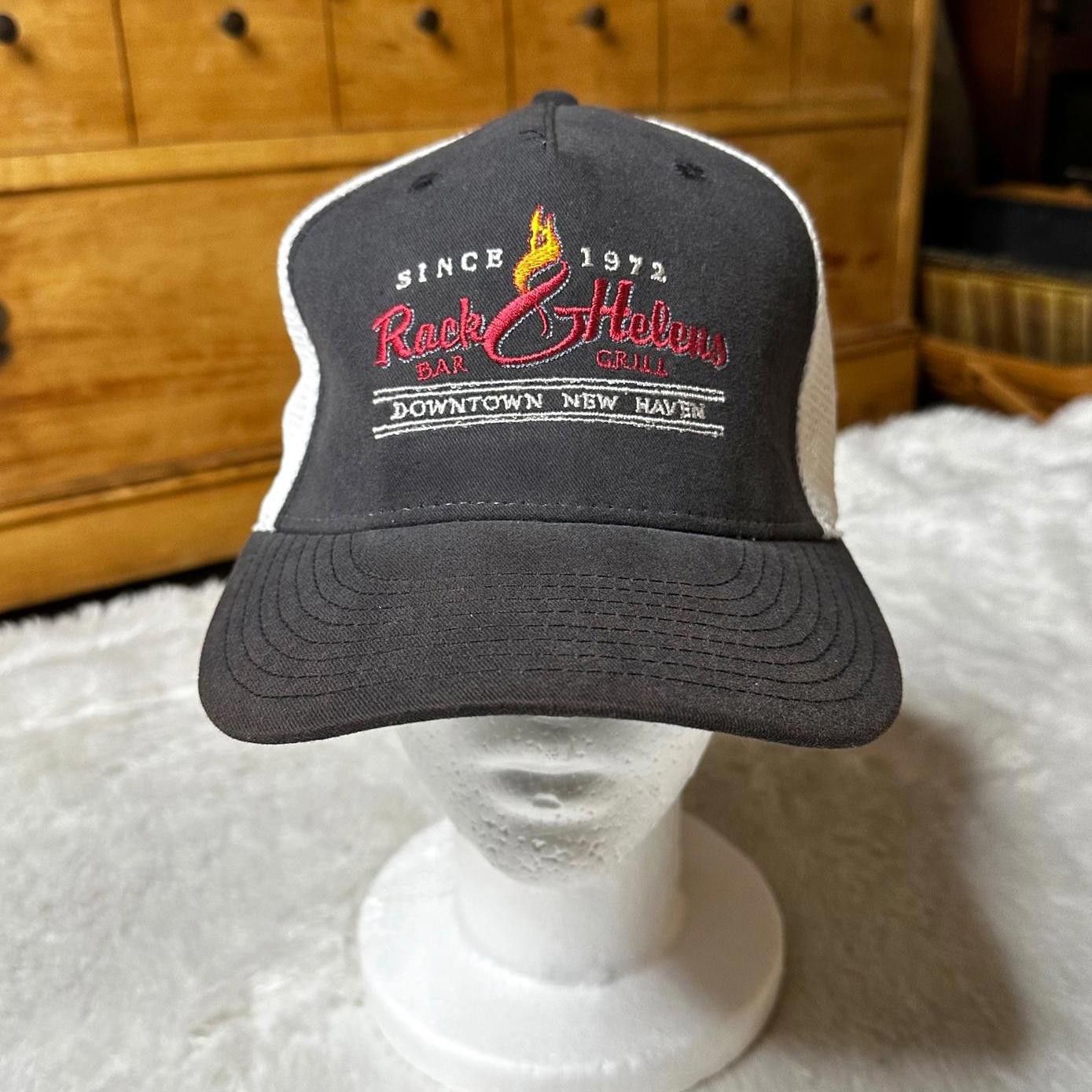 New Era × Vintage Vintage New Era Trucker Cap Rack & Helens Bar Grill Snapback Size ONE SIZE - 2 Thumbnail