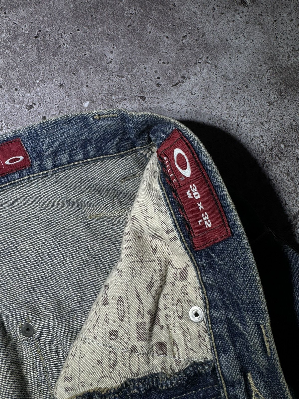 Oakley × Vintage Oakley Vintage y2k Rap Streetwear Rare Baggy Denim Jeans Size US 32 / EU 48 - 14 Thumbnail