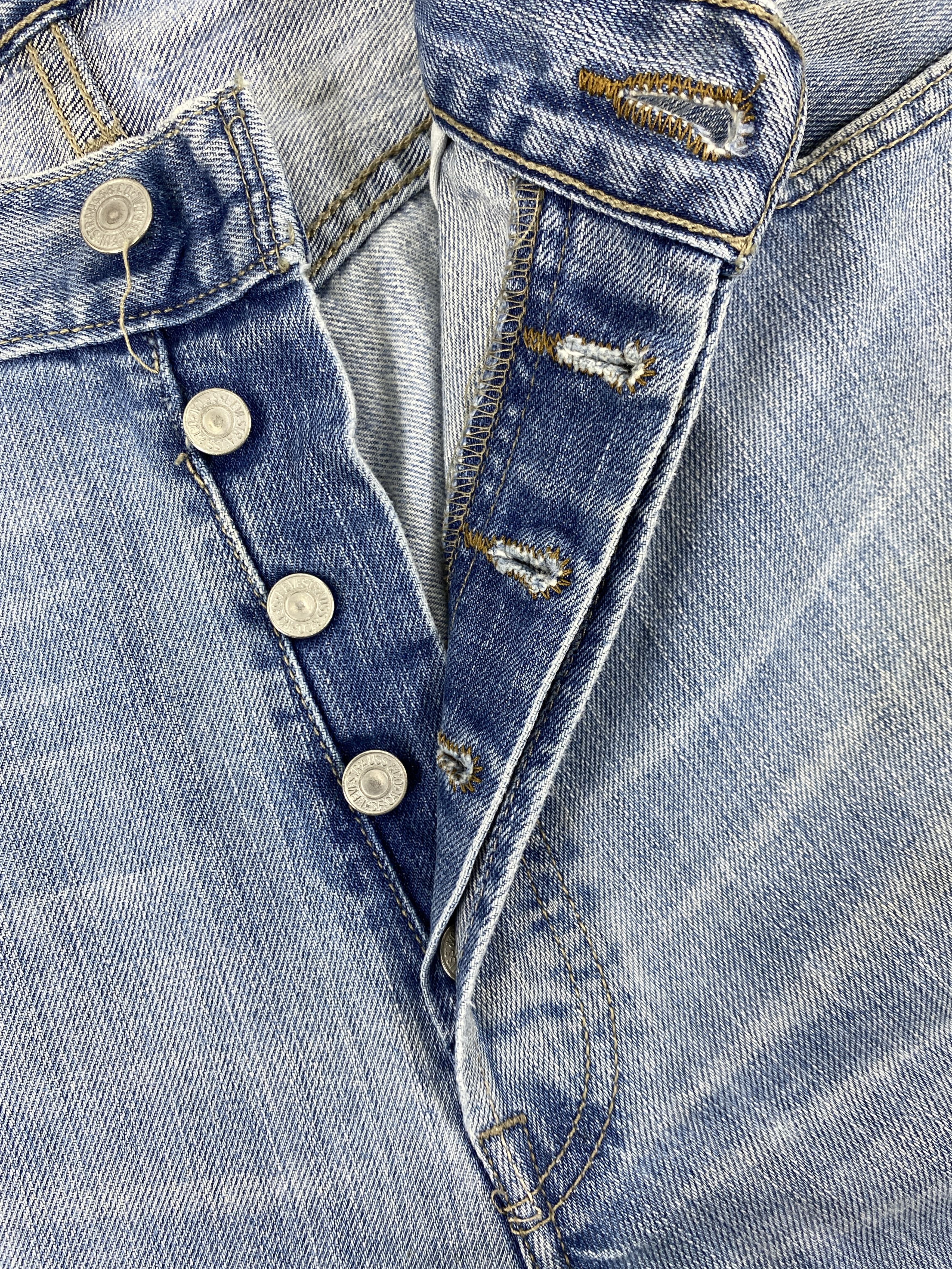 Levi's Light Blue Wash Vintage Levi's 501 35x30.5 Denim -JN1603 Size US 35 - 6 Thumbnail