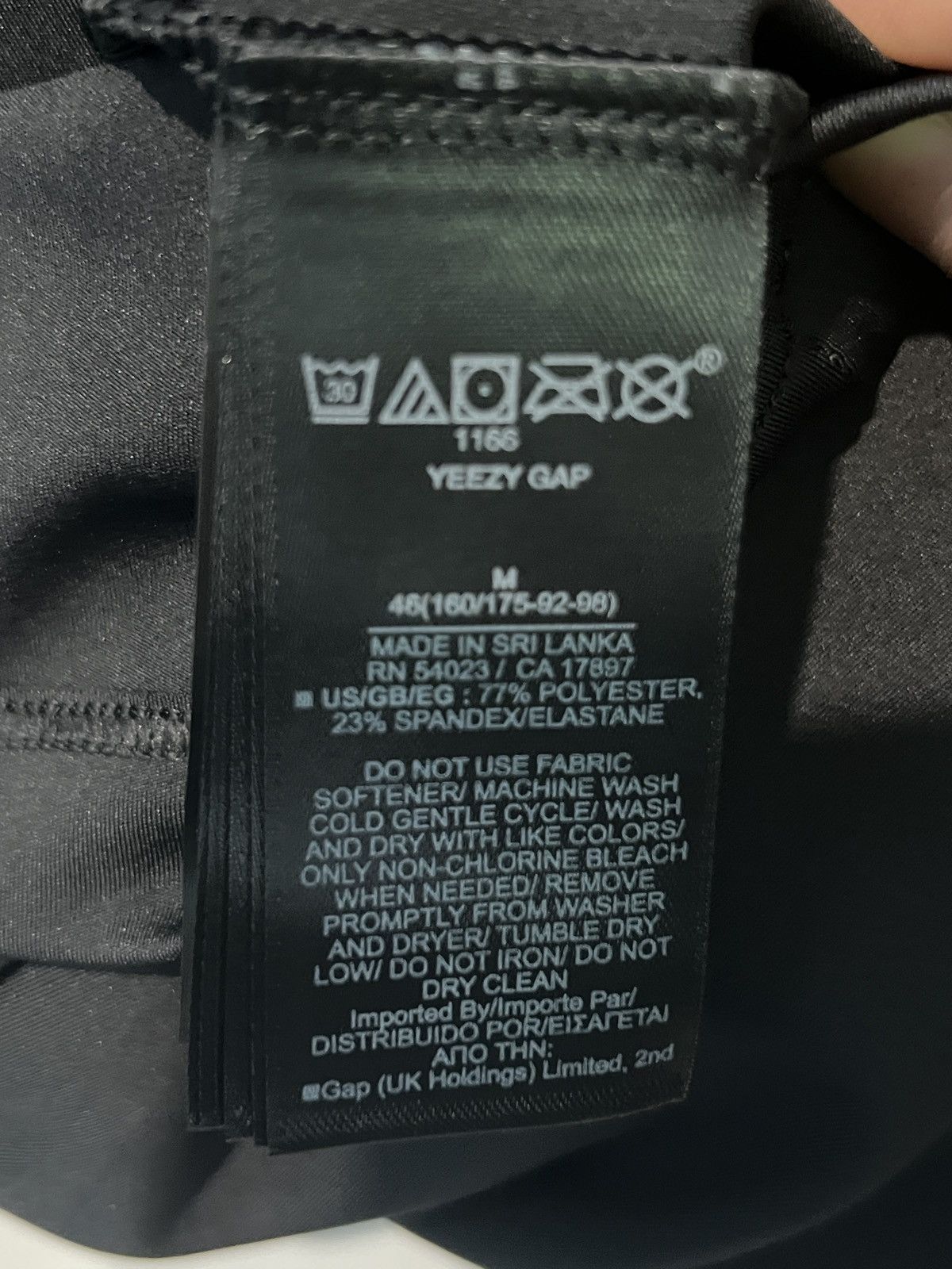 Balenciaga × Gap × Kanye West Yeezy Gap Balenciaga Second Skin Size Medium Size US M / EU 48-50 / 2 - 5 Thumbnail