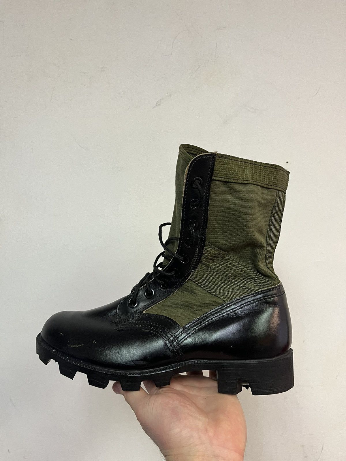 Vintage Vintage Vietnam Jungle Boots Size US 10 / EU 43 - 4 Thumbnail