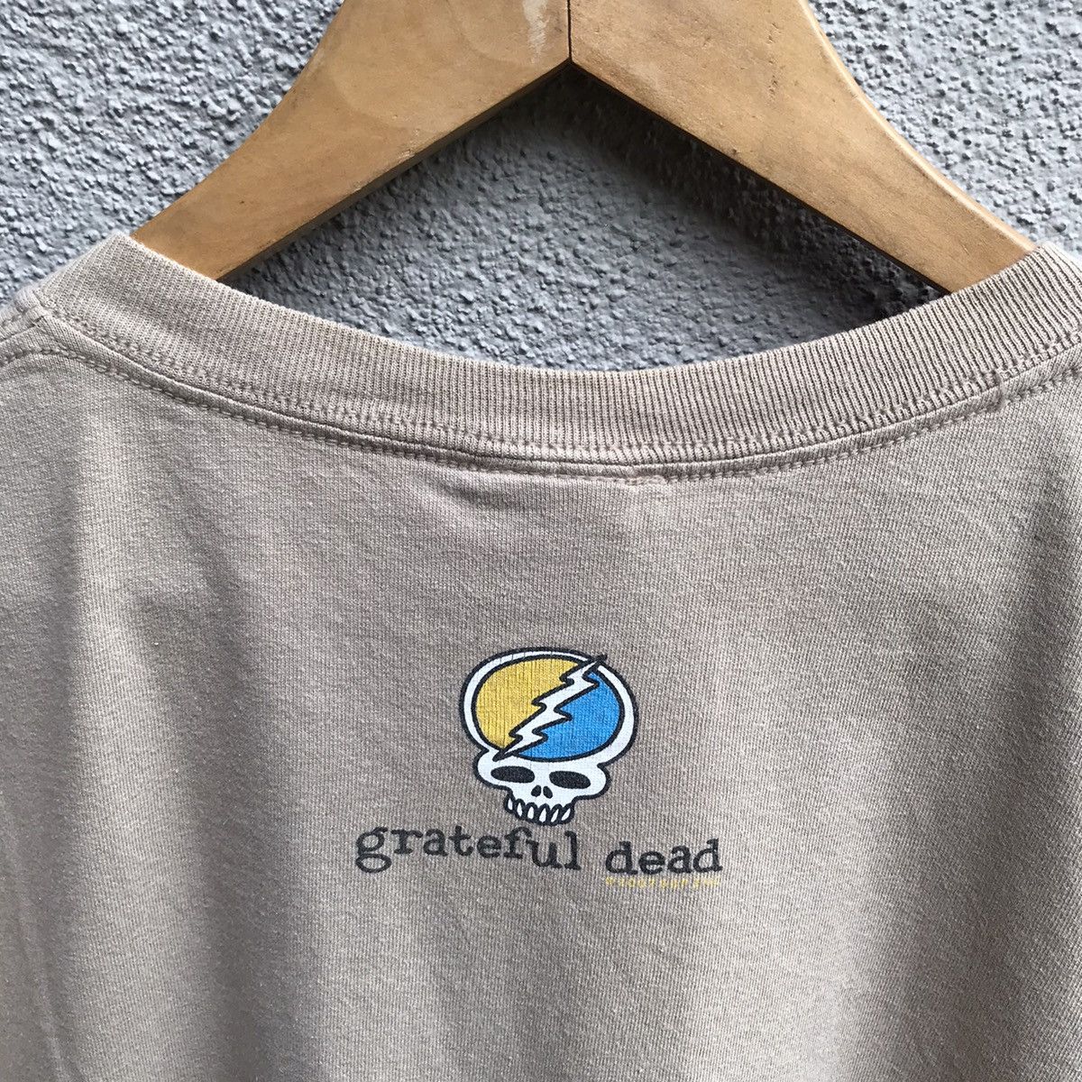 Band Tees Vintage GRATEFUL DEAD band tee dead is better Size US XL / EU 56 / 4 - 4 Thumbnail