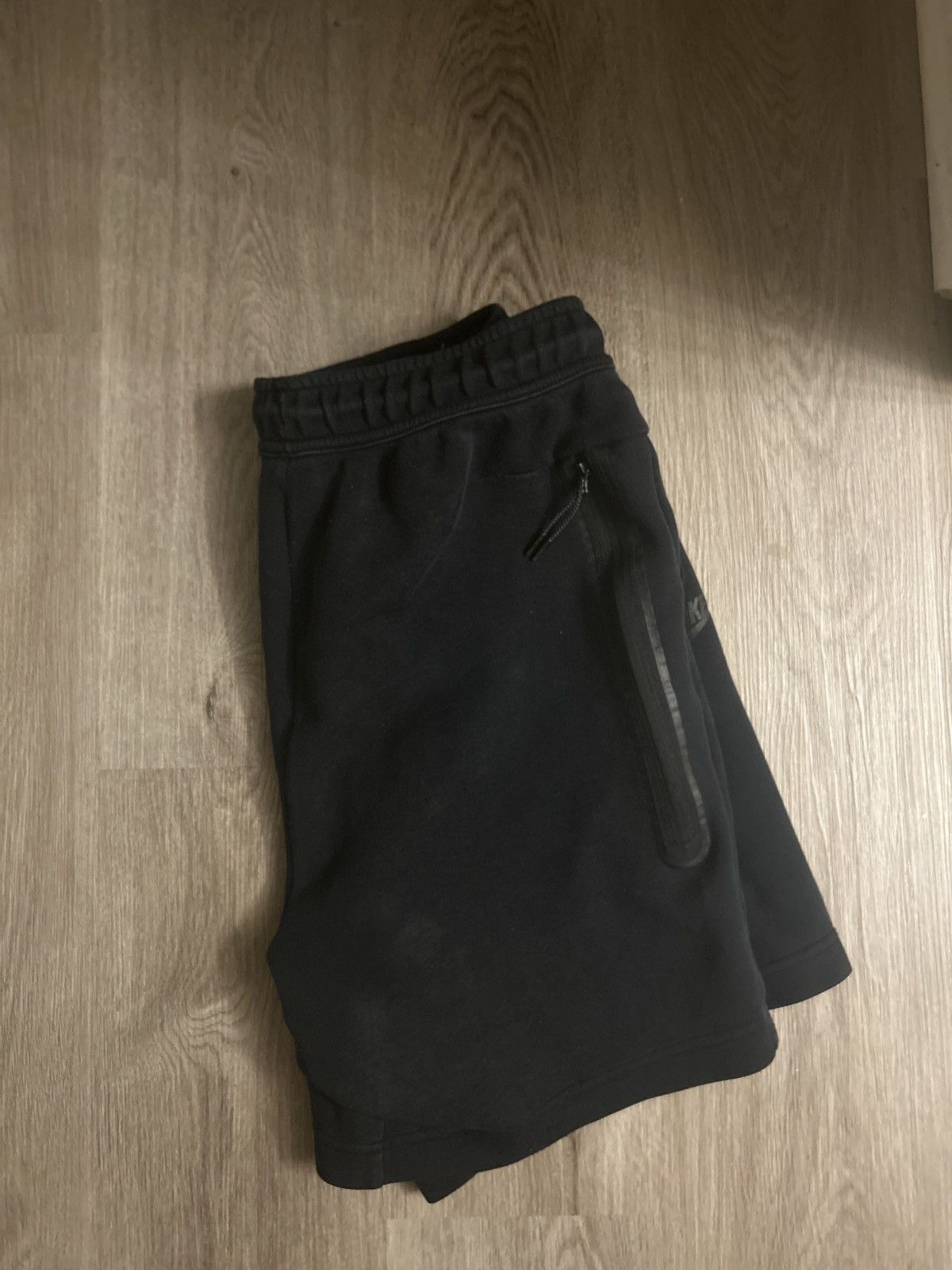Nike Nike Tech shorts Size US 33 - 3 Thumbnail