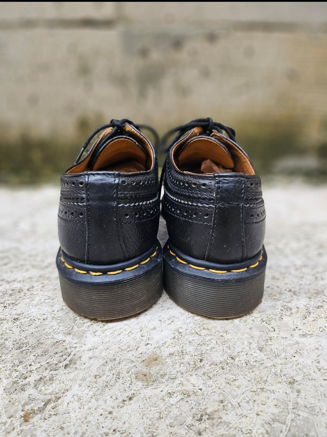 Dr. Martens Rare!! Dr. Martens Vintage Brogue 3989 MIE Size US 8 / EU 41 - 5 Thumbnail